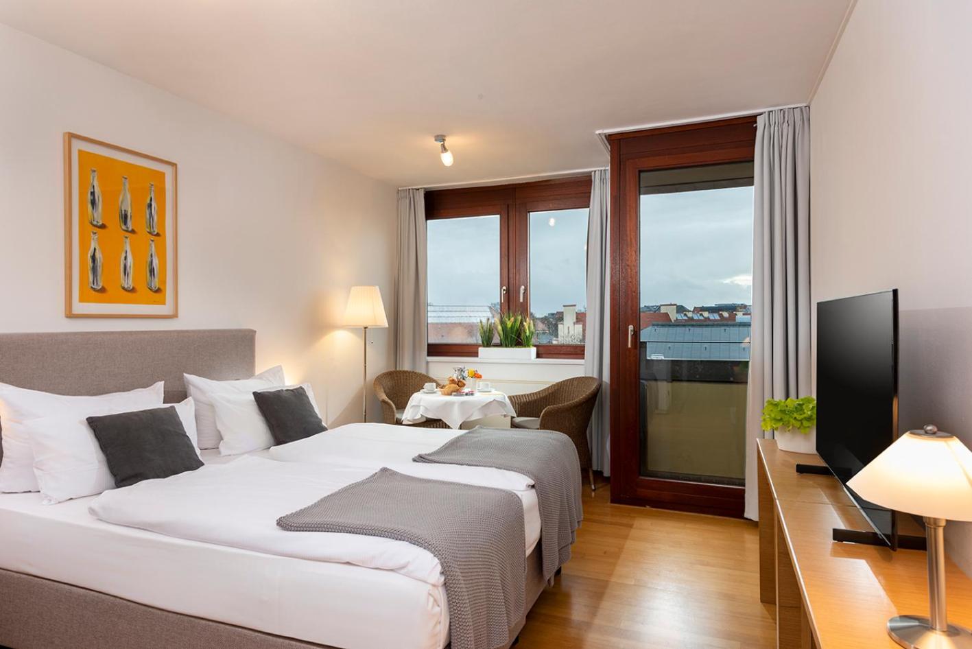 Apartment with Balcony
