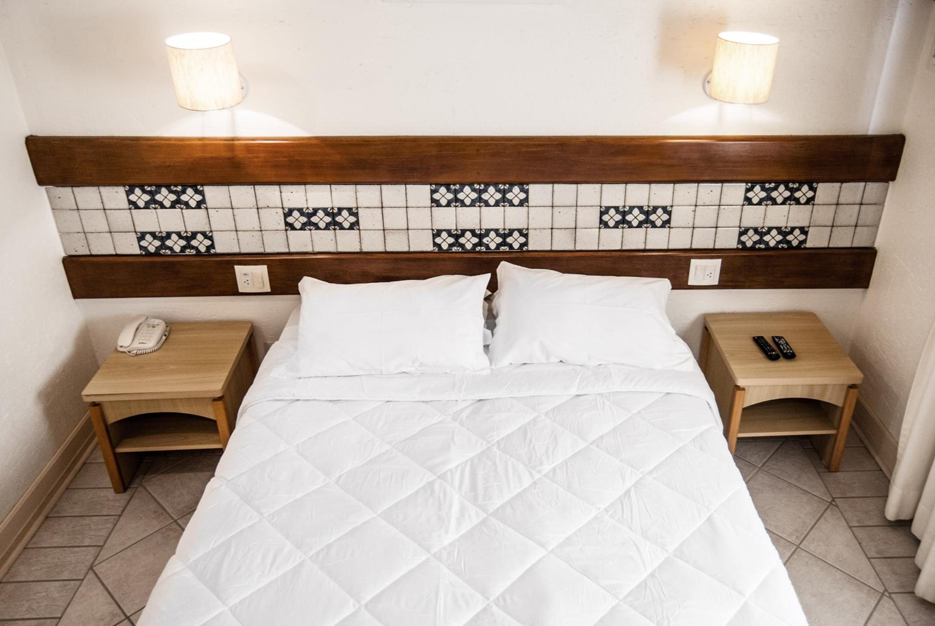 Luxury Double or Twin Room photo 1