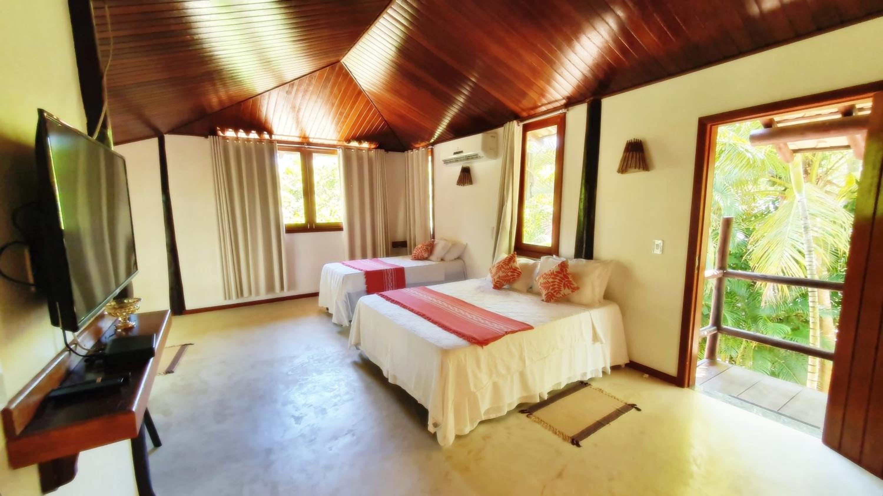 Standard Bungalow photo 1