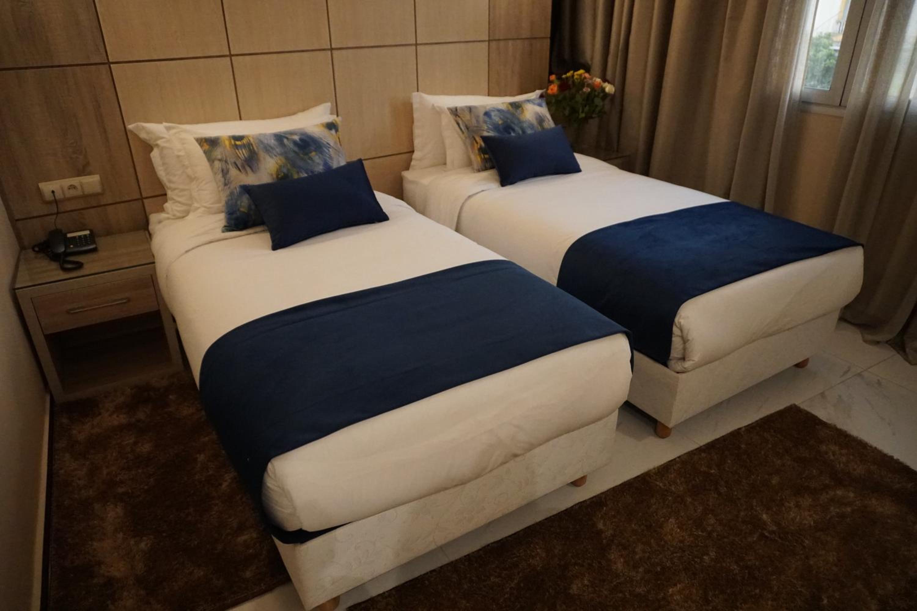Double Room - Photo 5