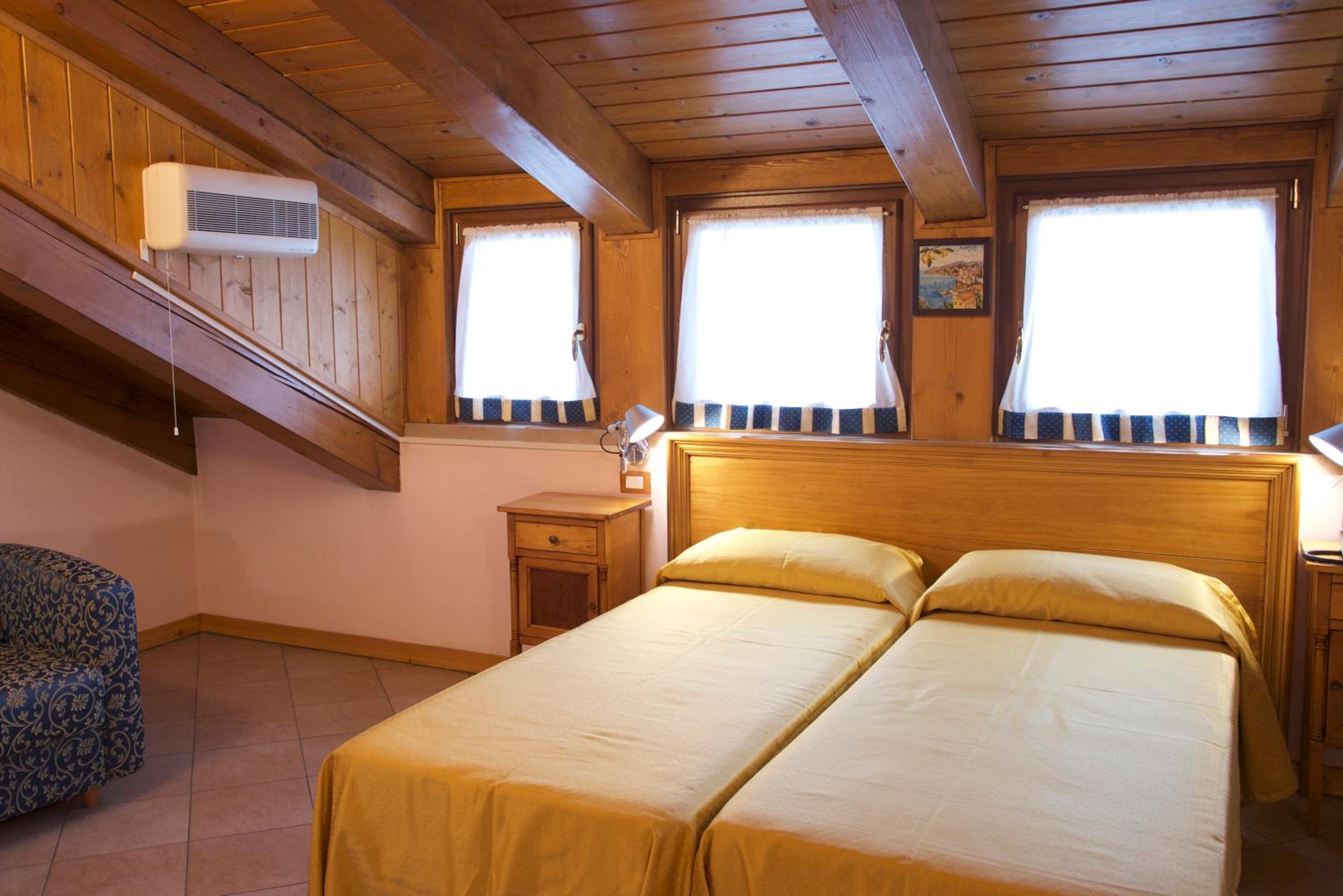 Comfort Triple Room - Photo 4