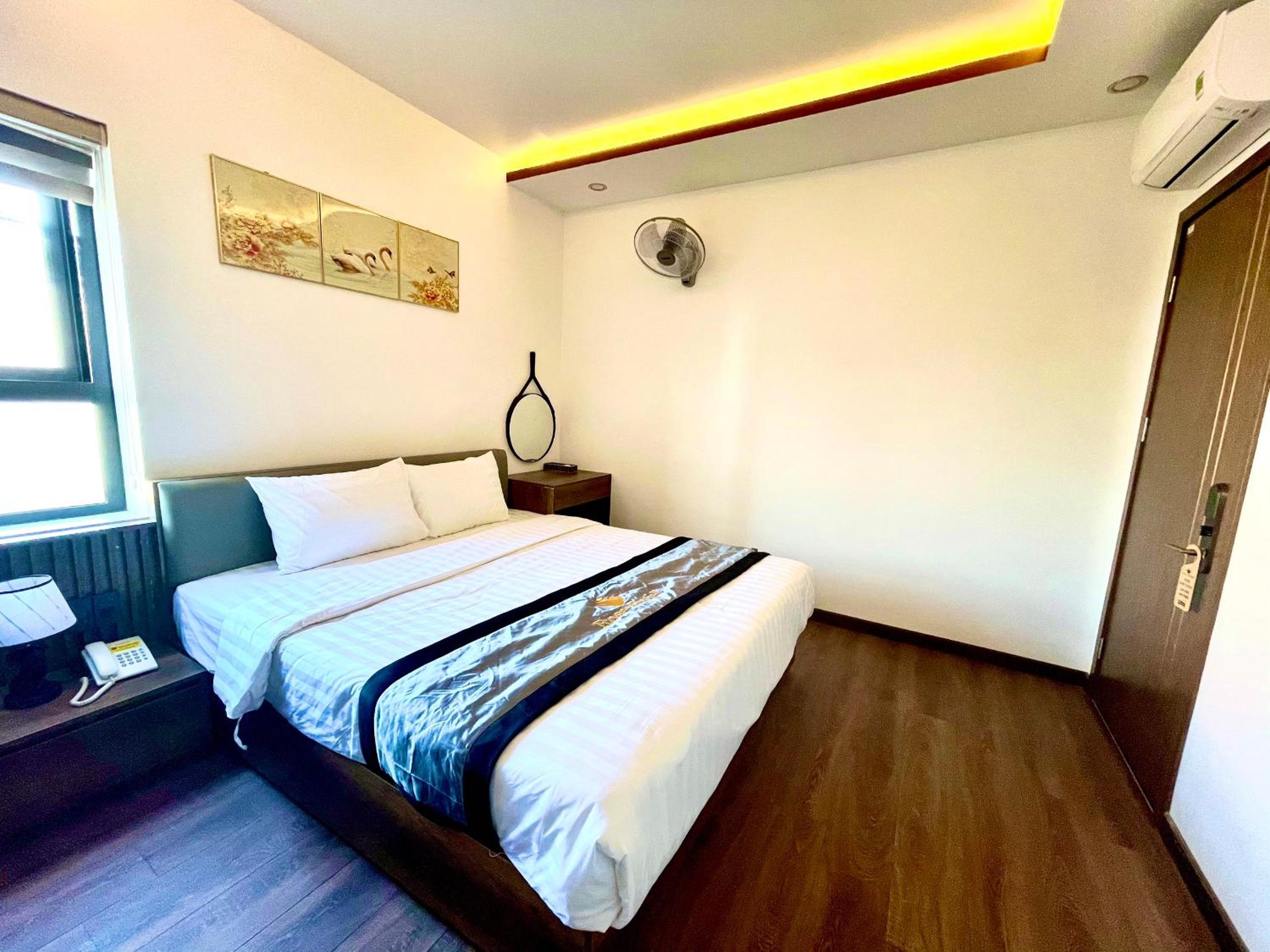 Deluxe Double Room - Photo 1