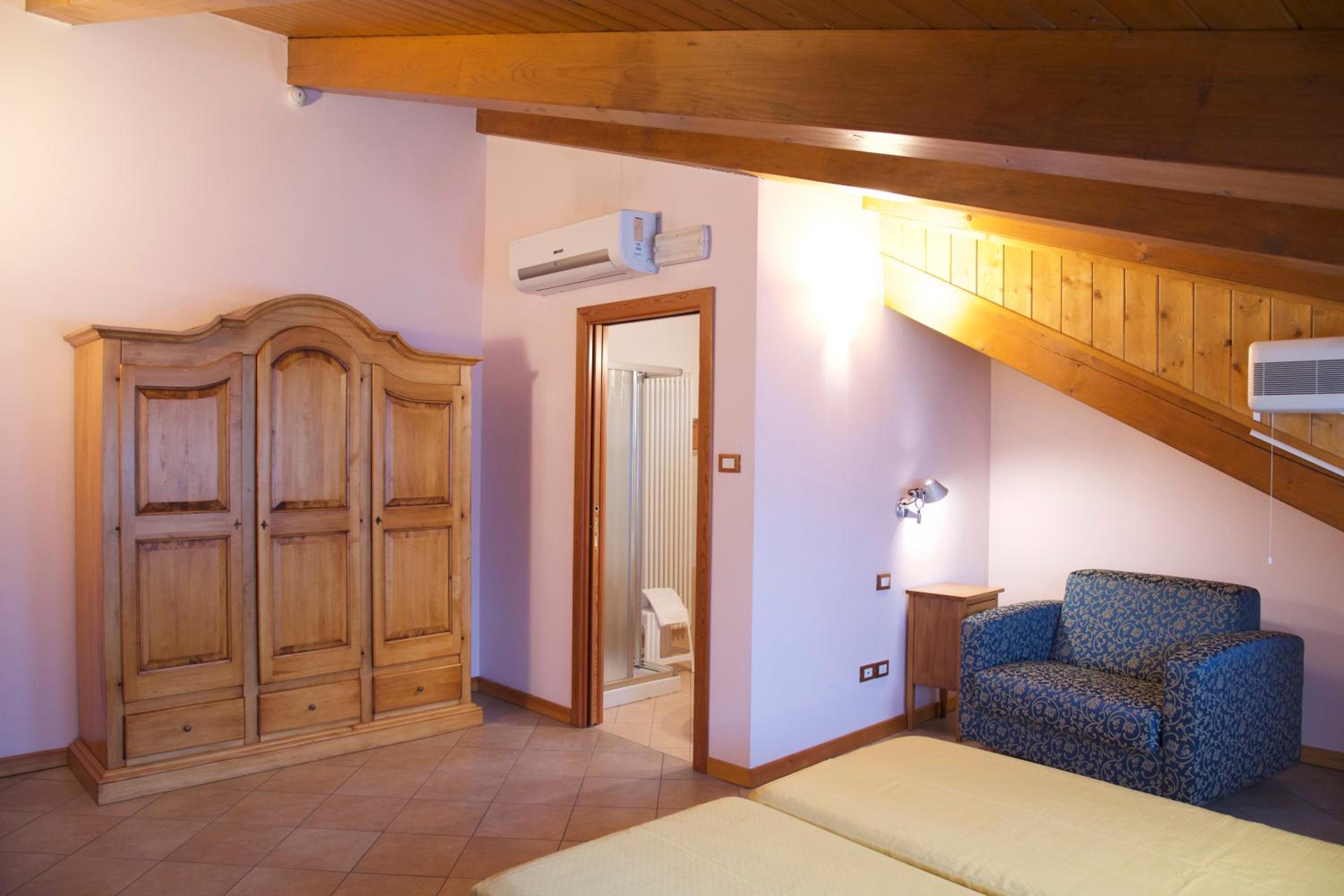 Comfort Triple Room - Photo 7