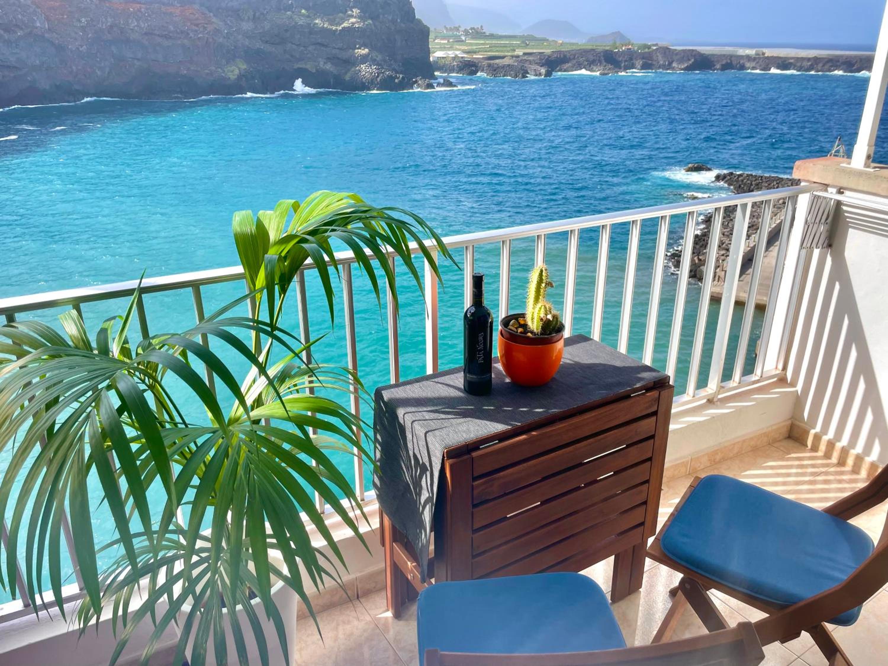 Apartment with Sea View photo 3