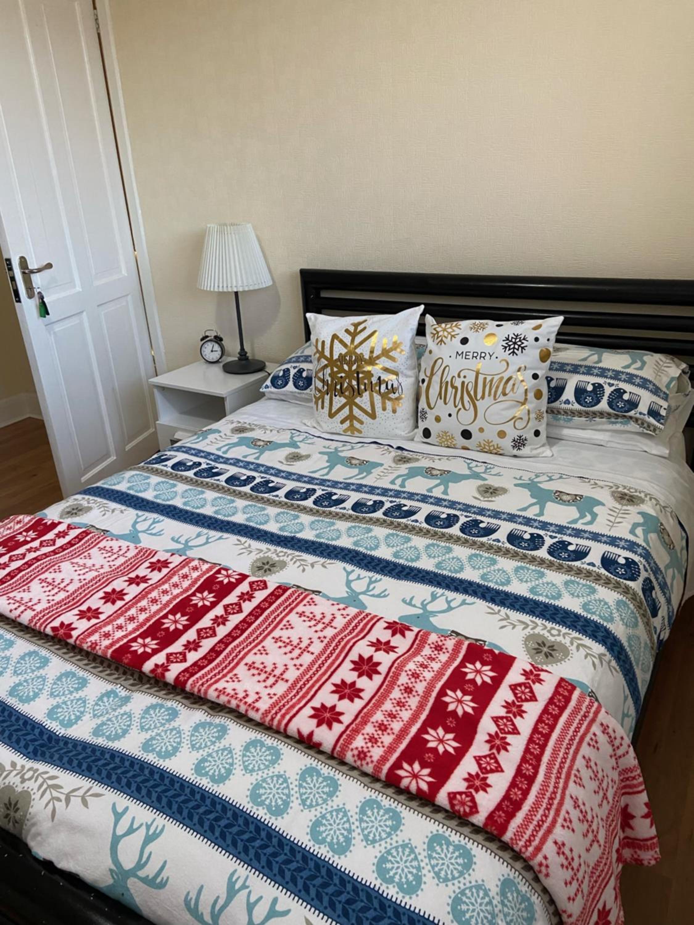 Double Room With Private Bathroom photo 1