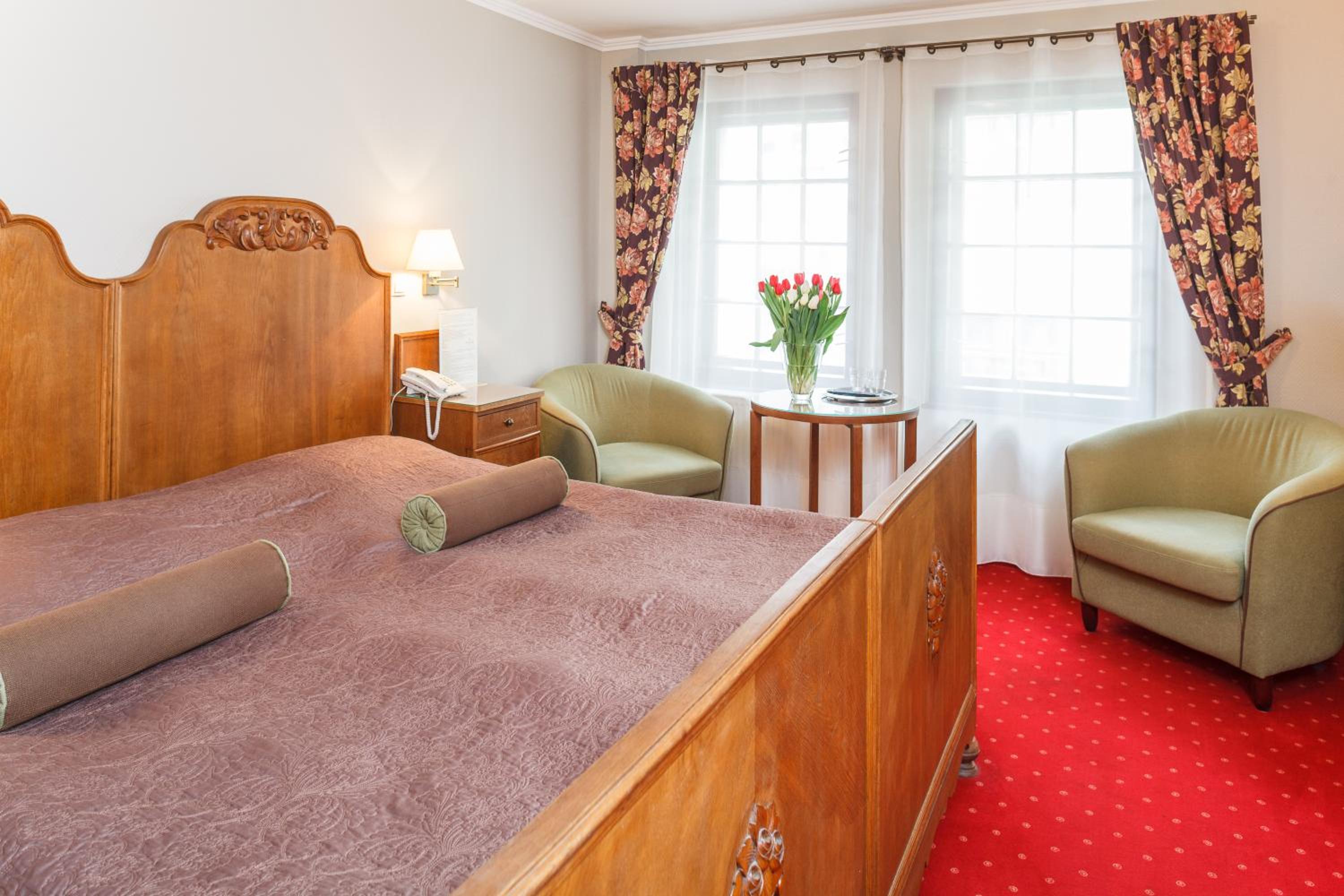 Double Room - Photo 17
