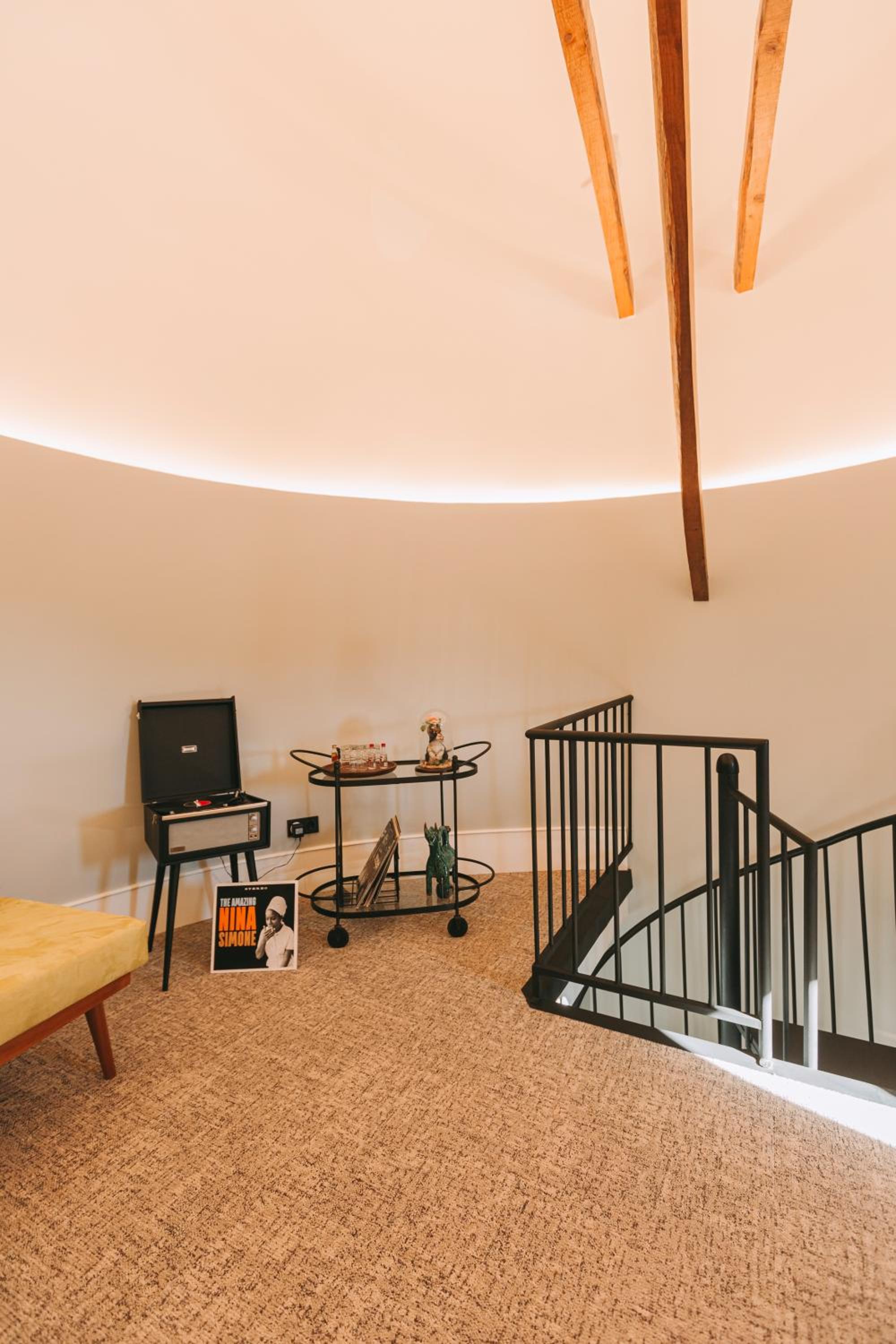 King Duplex Suite thumbnail 6
