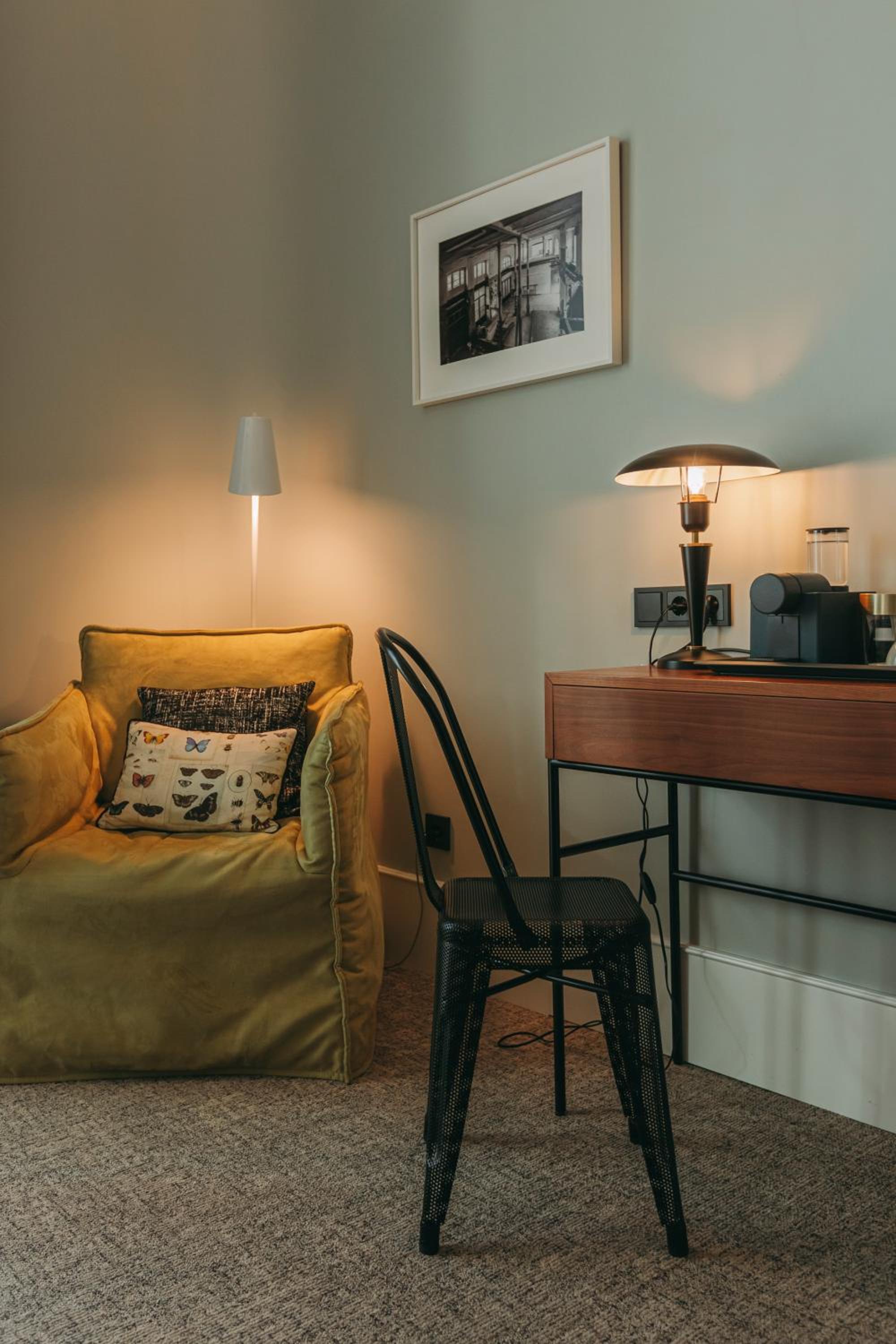 Superior Family Room (2 Adults + 1 Child)