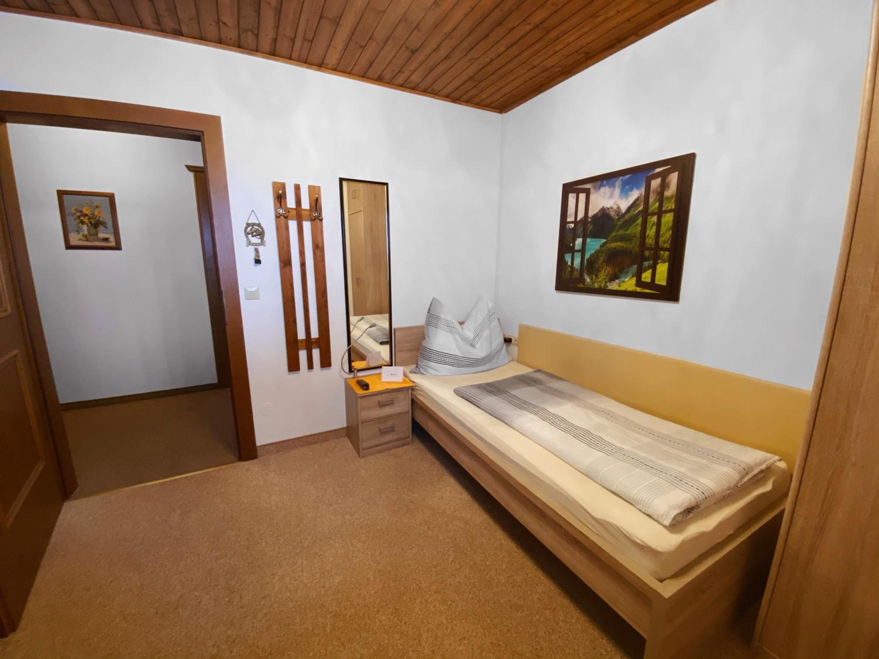Budget Single Room photo 1