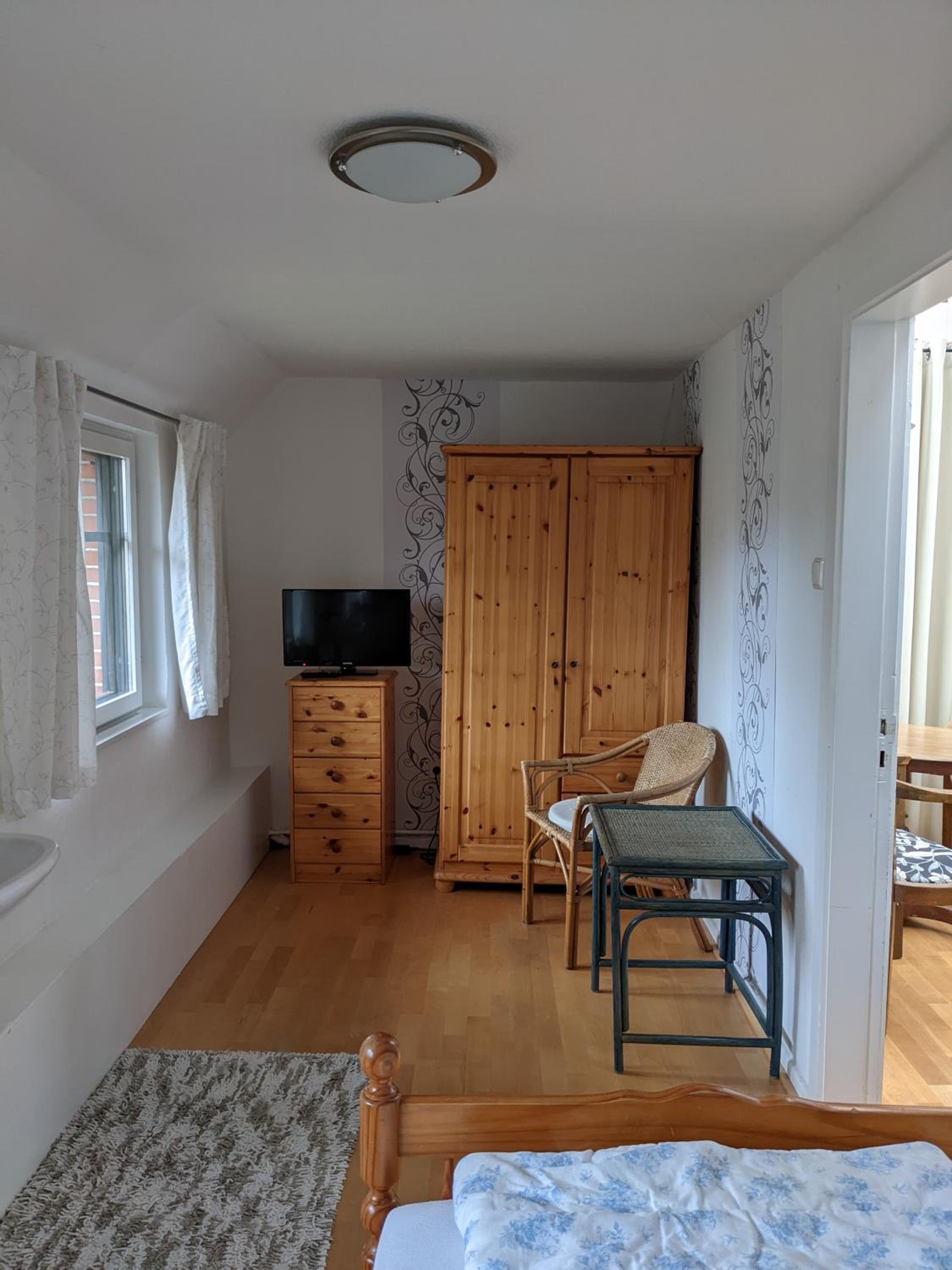 Apartment - Photo 3