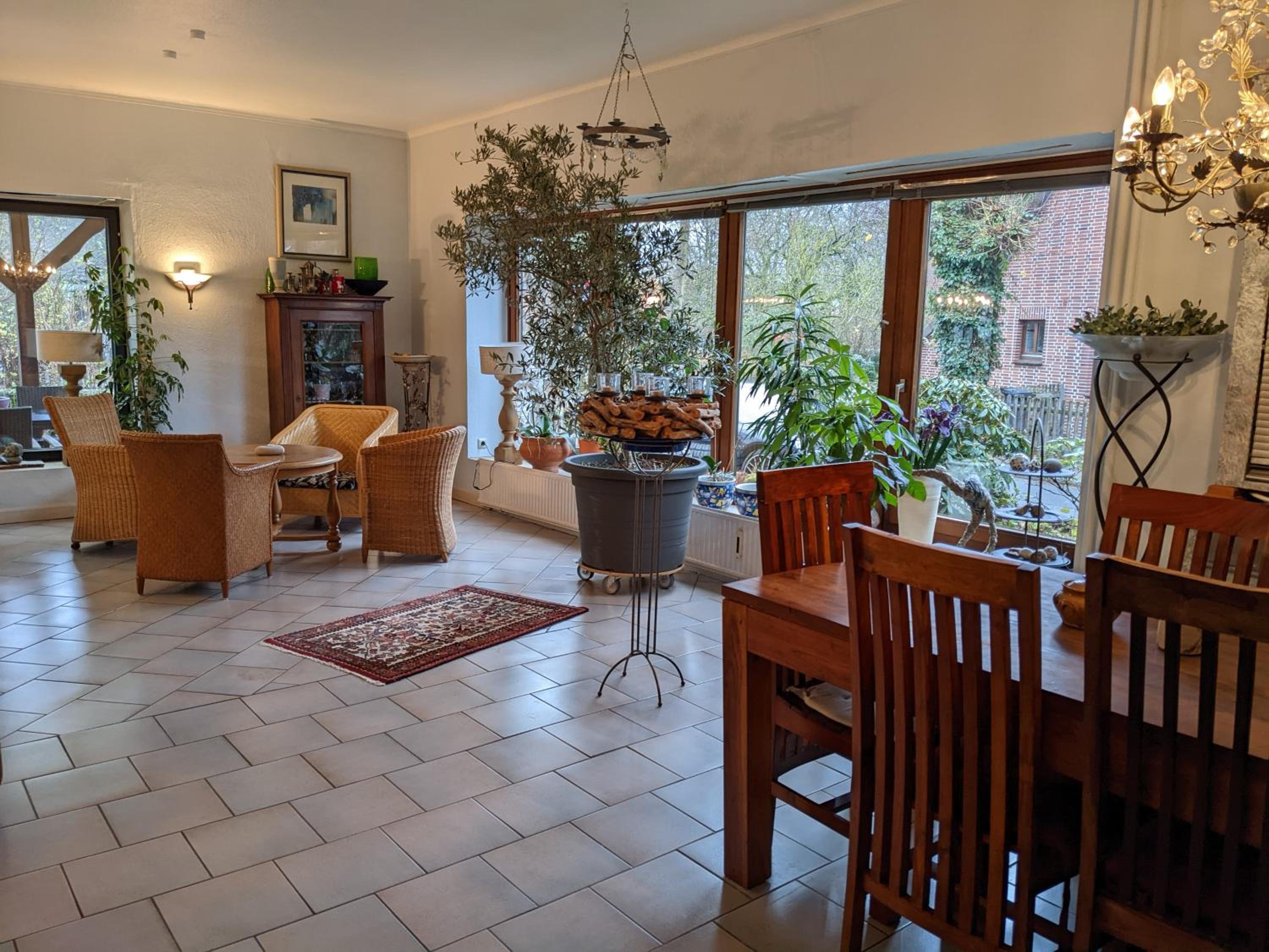 Apartment - Photo 13