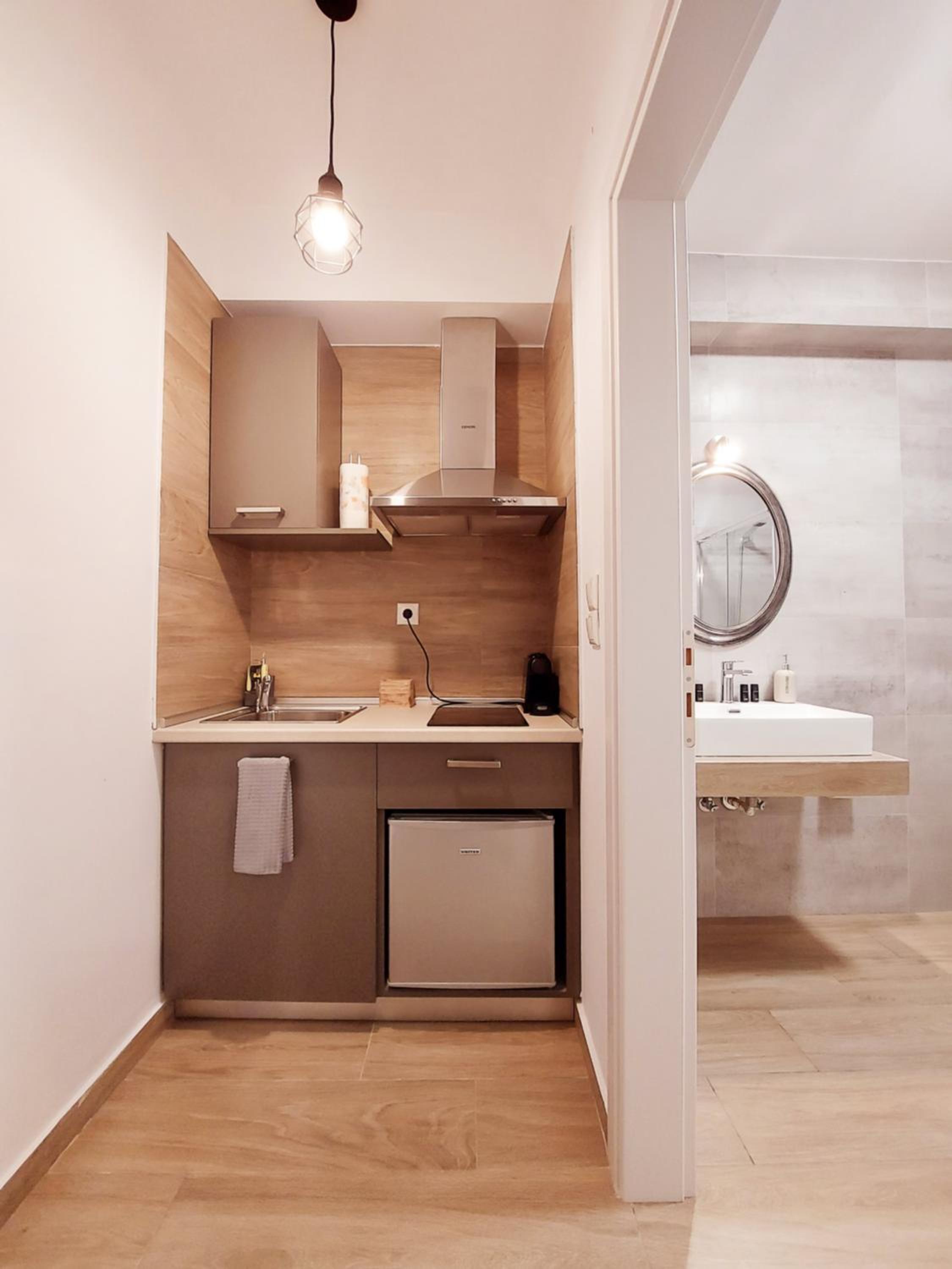 One-Bedroom Apartment - Photo 17