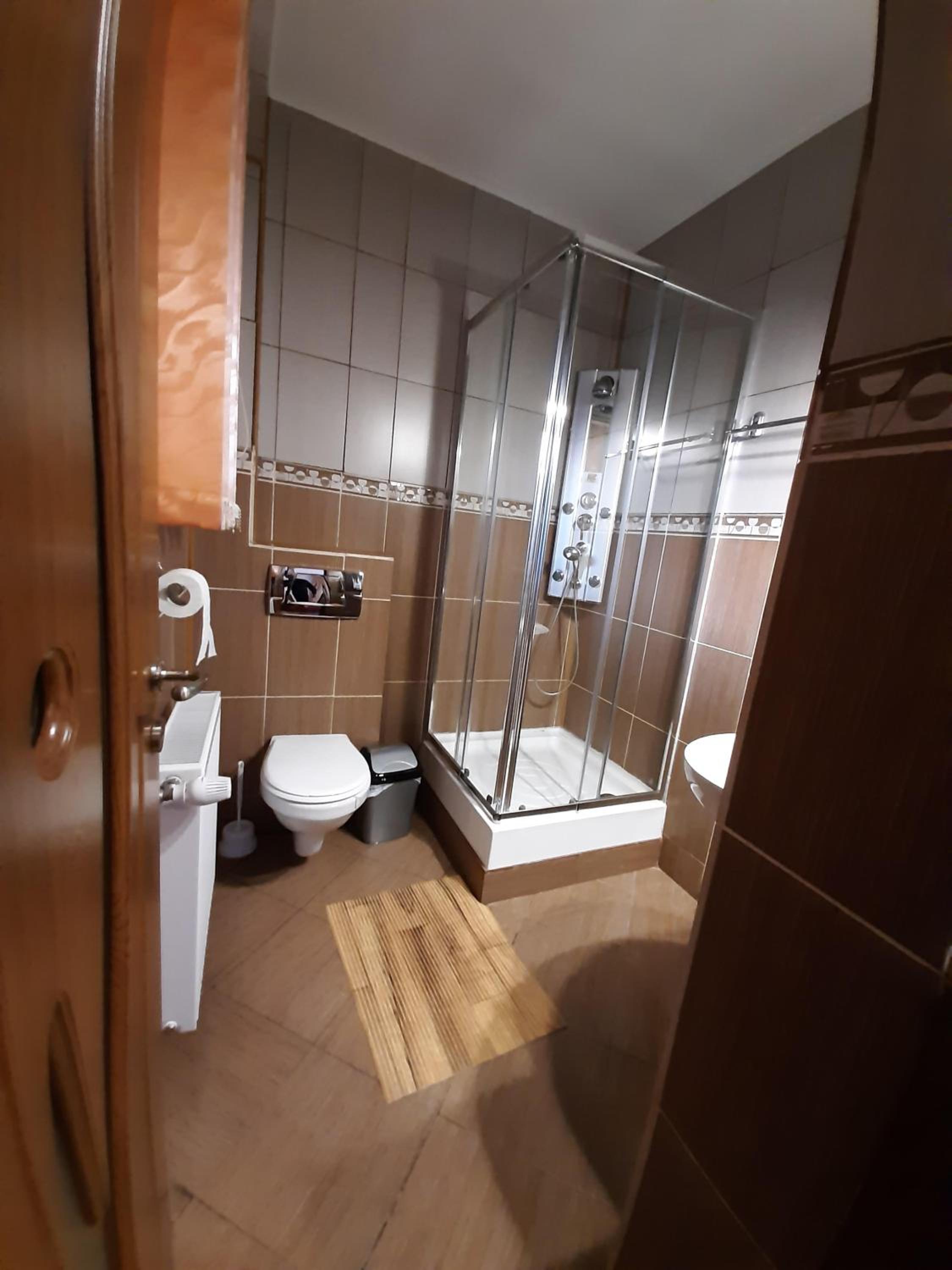 Deluxe Double Room with Balcony - Photo 7