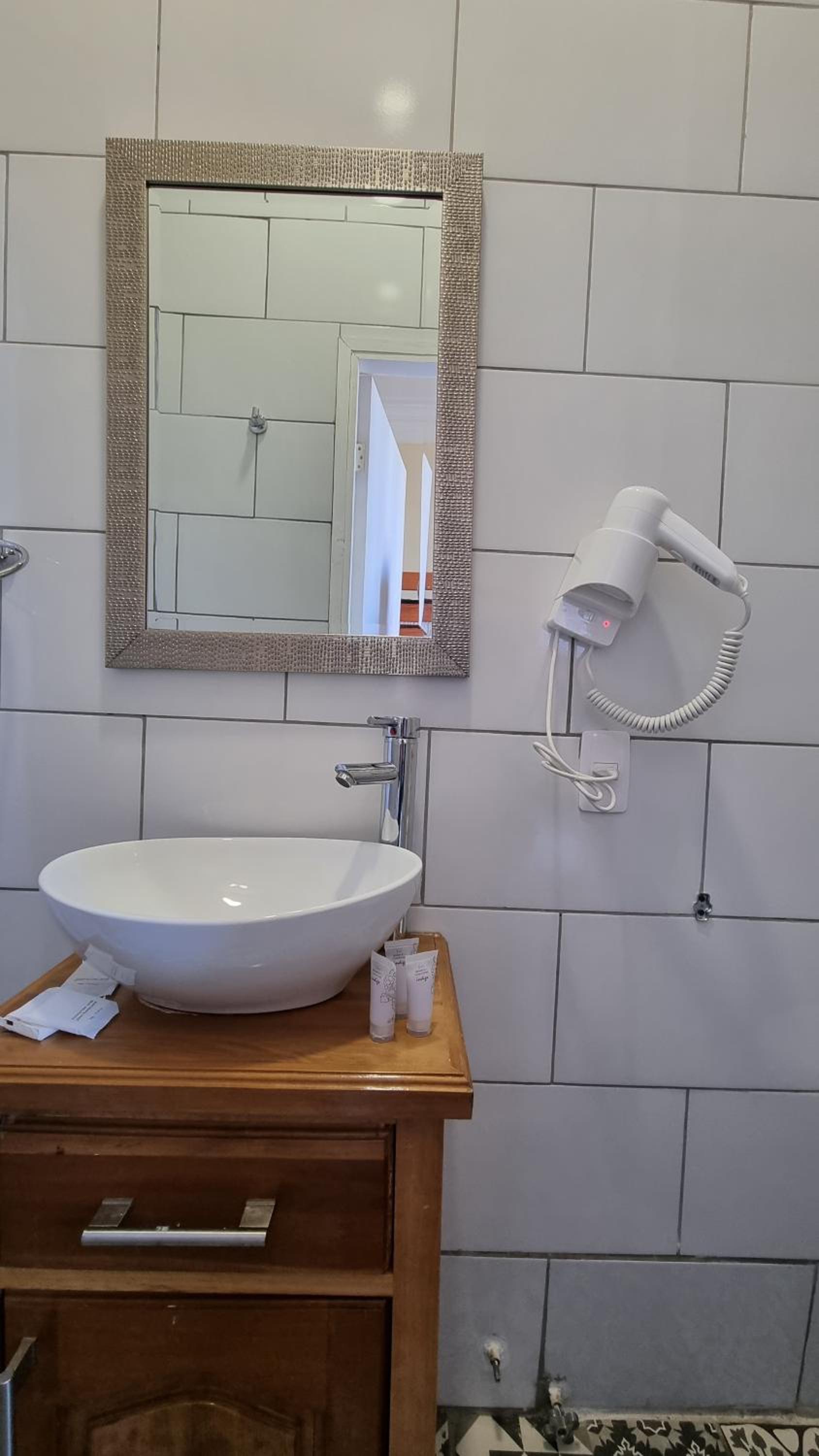 Deluxe Double Room with City View photo 2