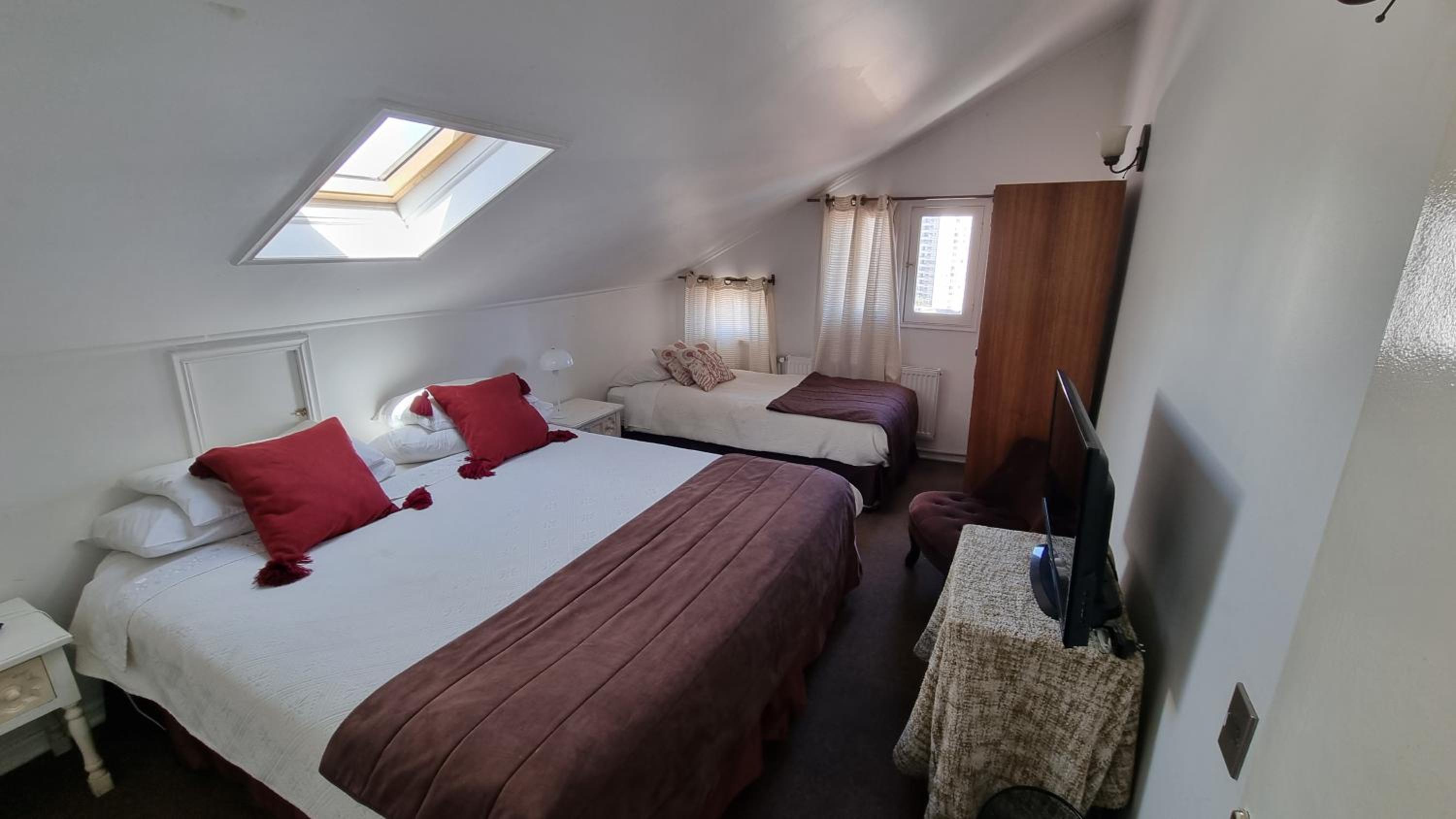 Deluxe Triple Room photo 1