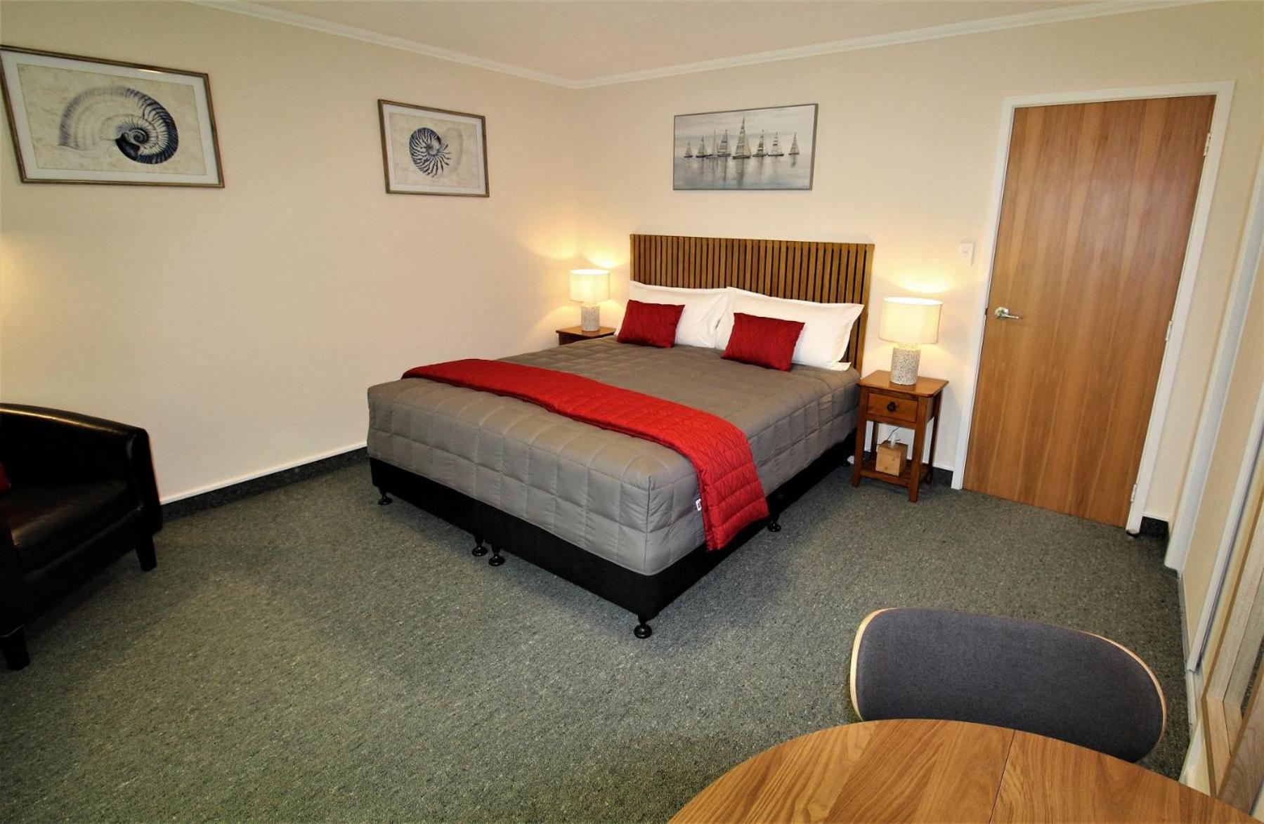 Large Double Or Twin Room photo 1