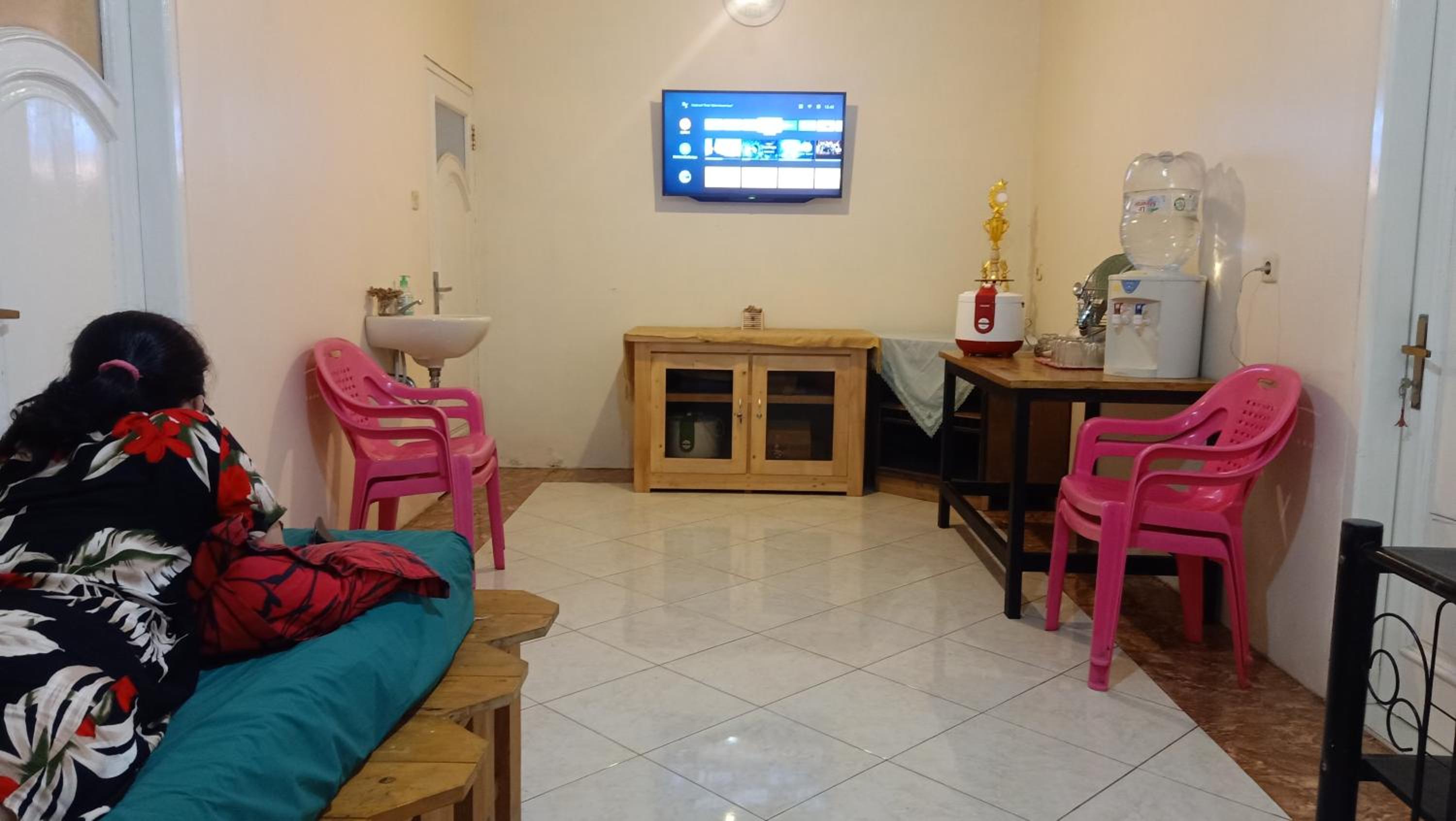Three-Bedroom House - Photo 1