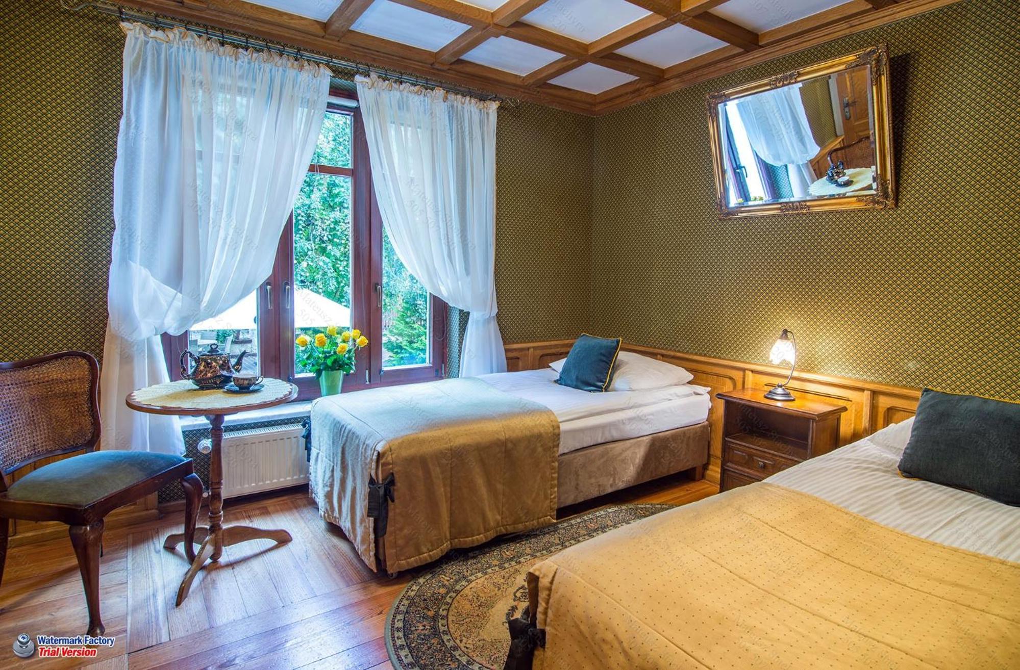 Small Double Room photo 1