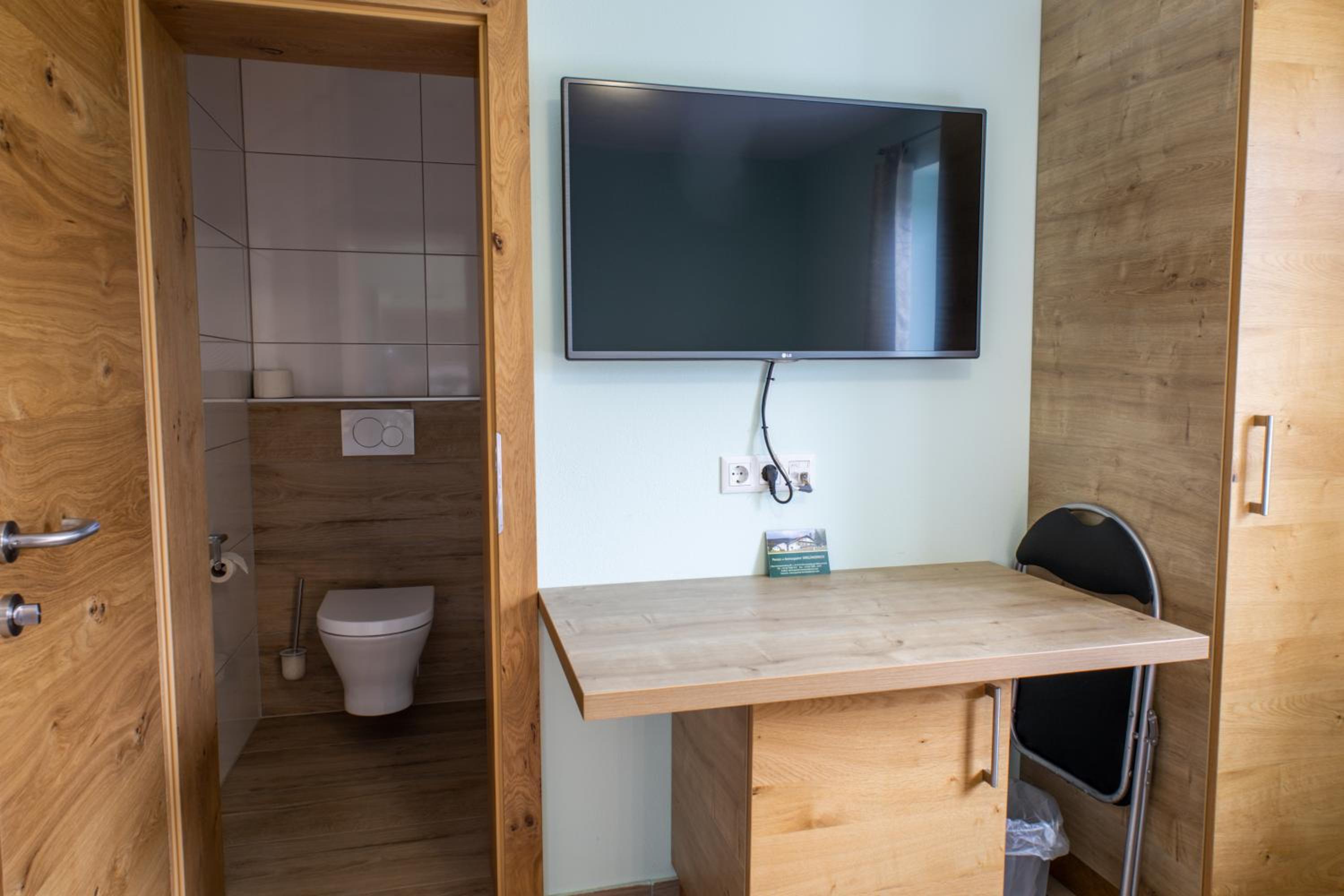 Single Room with Shower photo 3