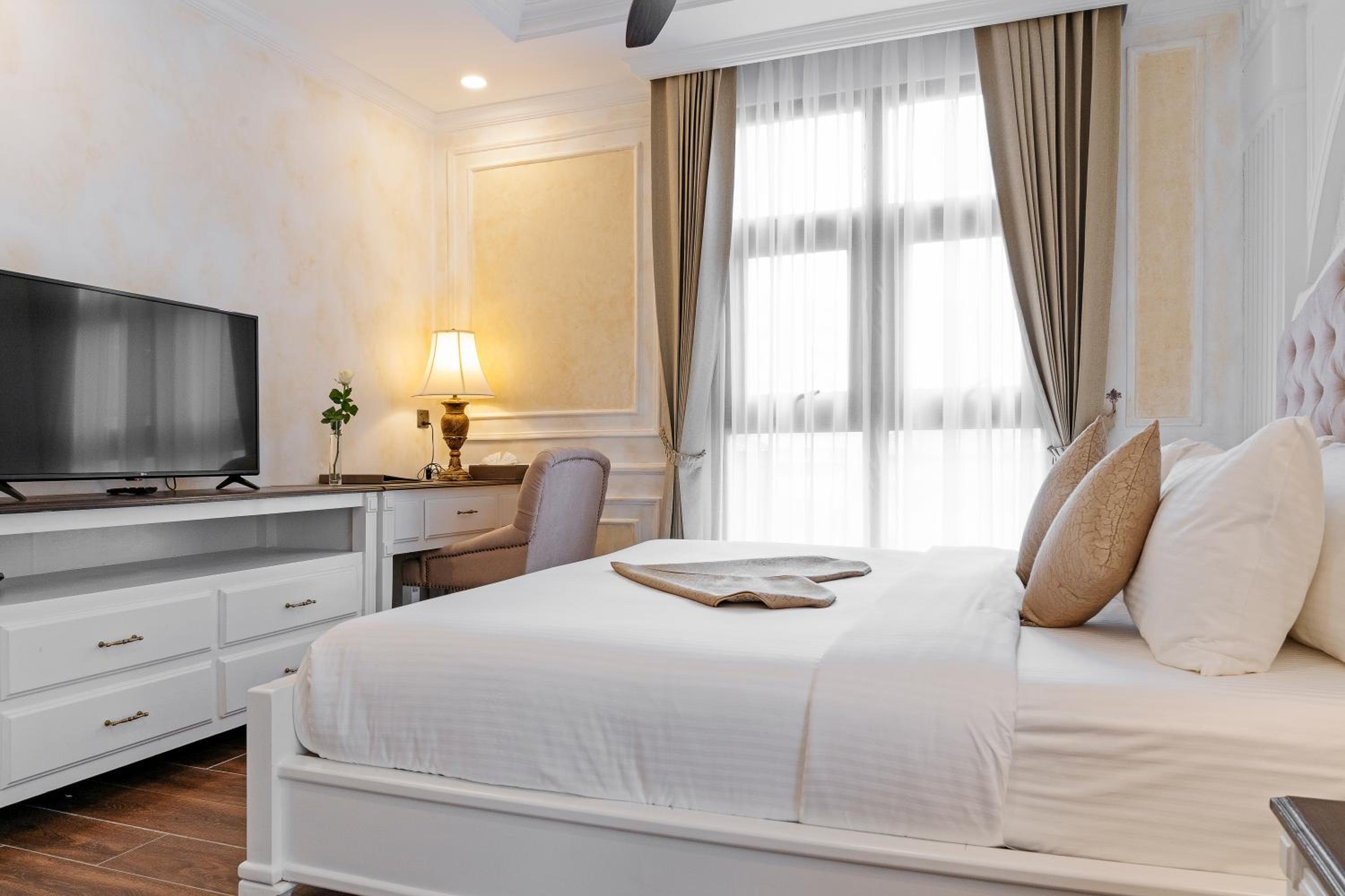 Anik Family Suite