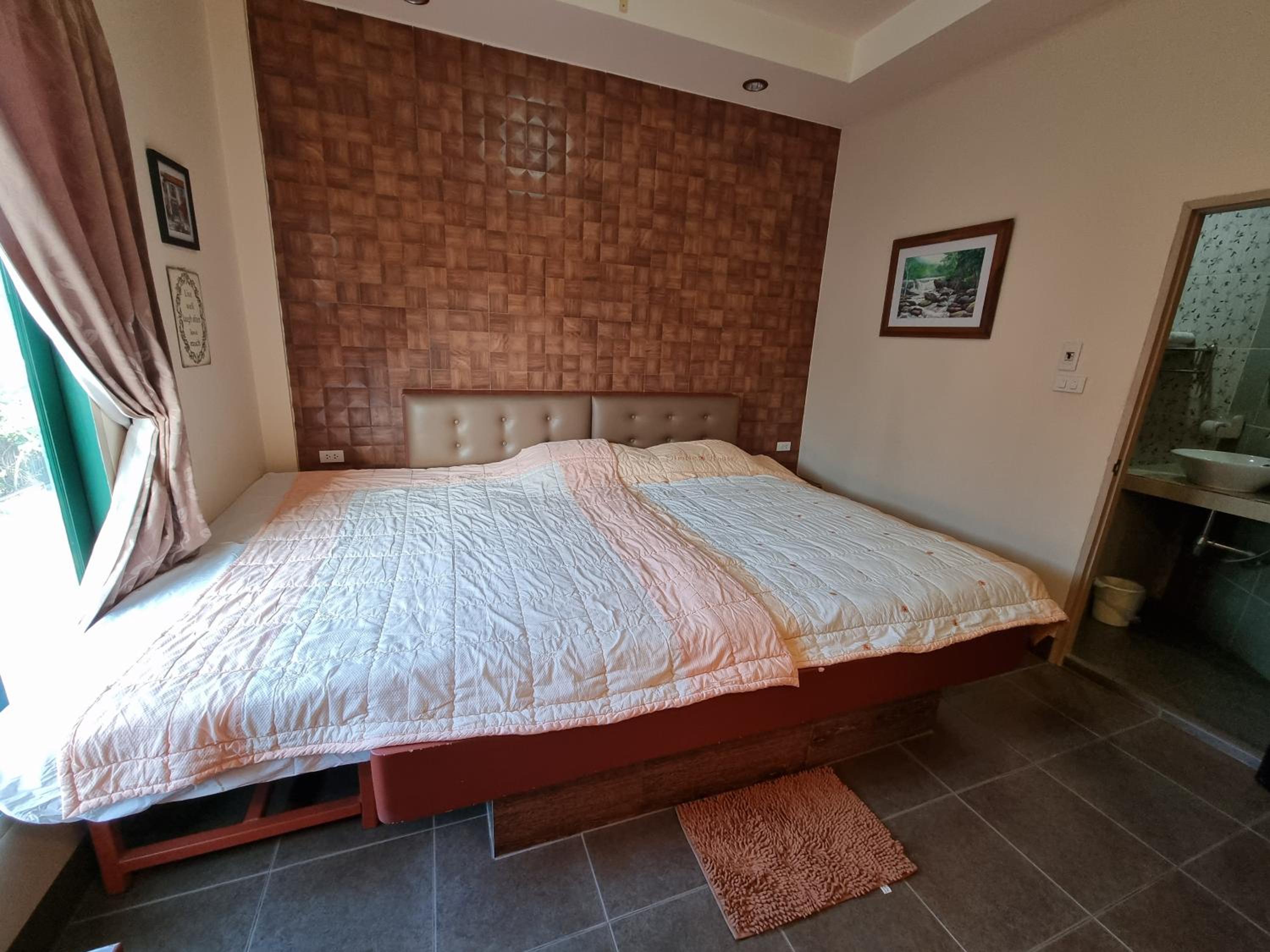 Standard Triple Room - Photo 1