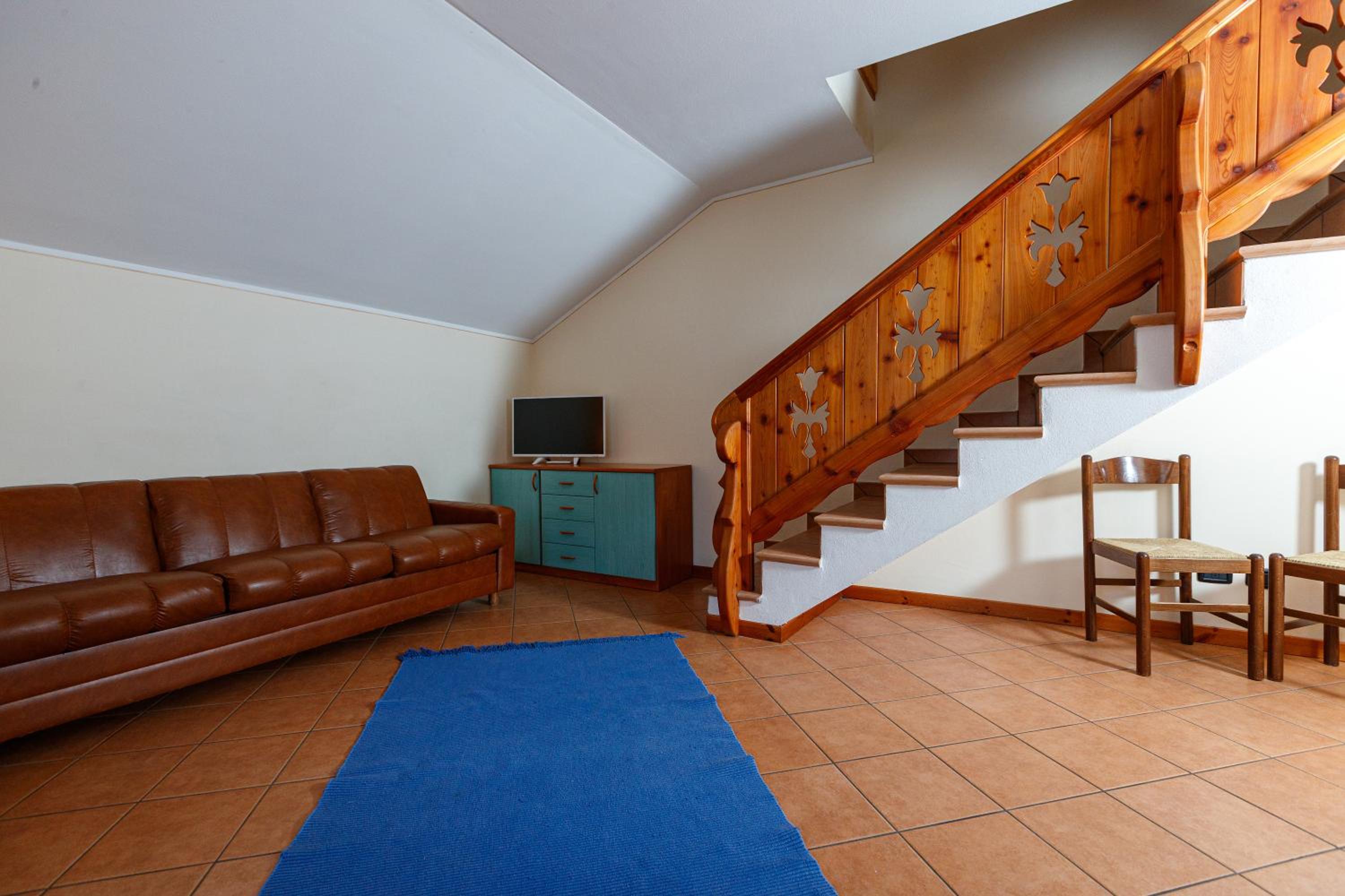Superior Family Room
