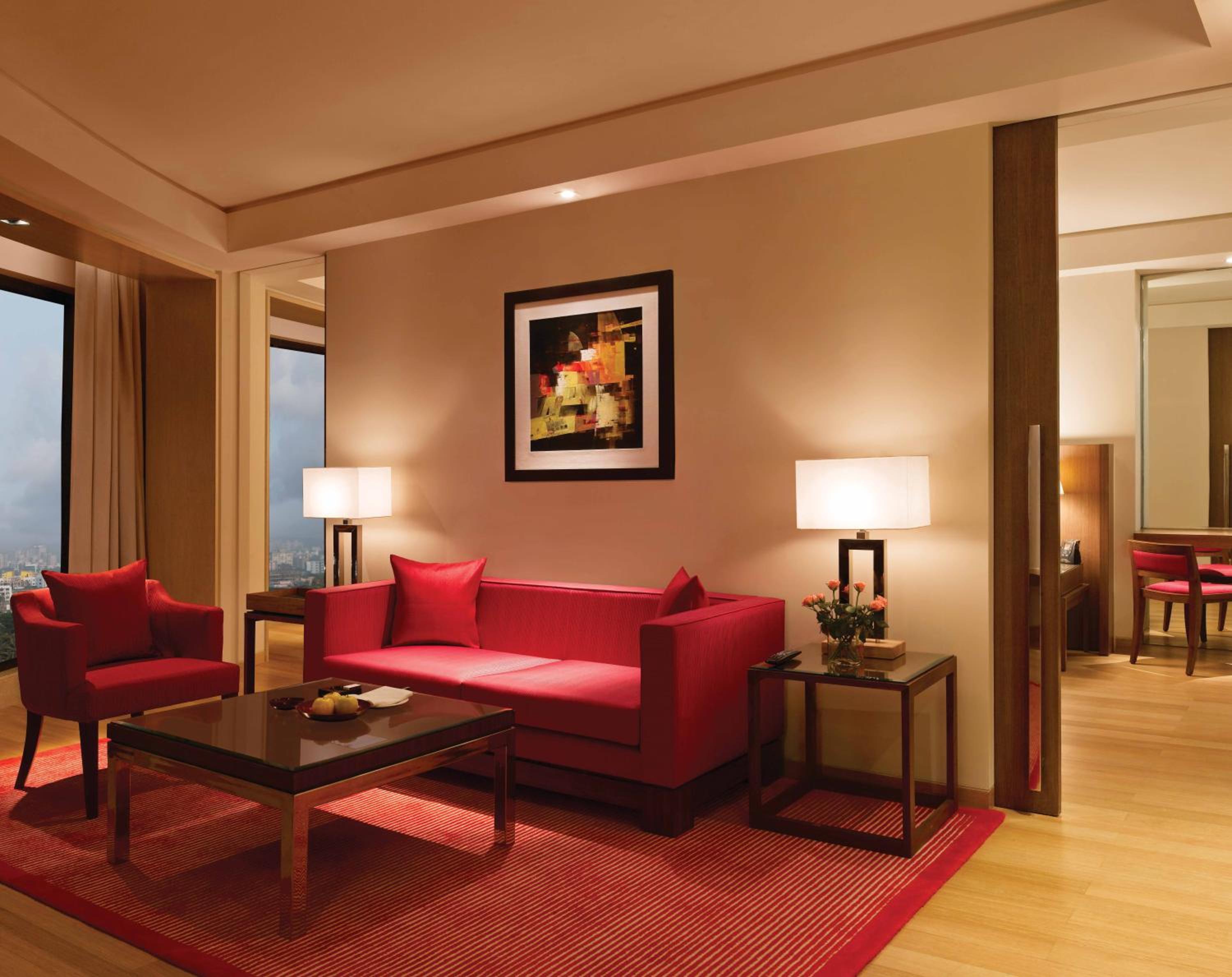 Deluxe Suite With Two Ways Airport Transfers and Lounge Access