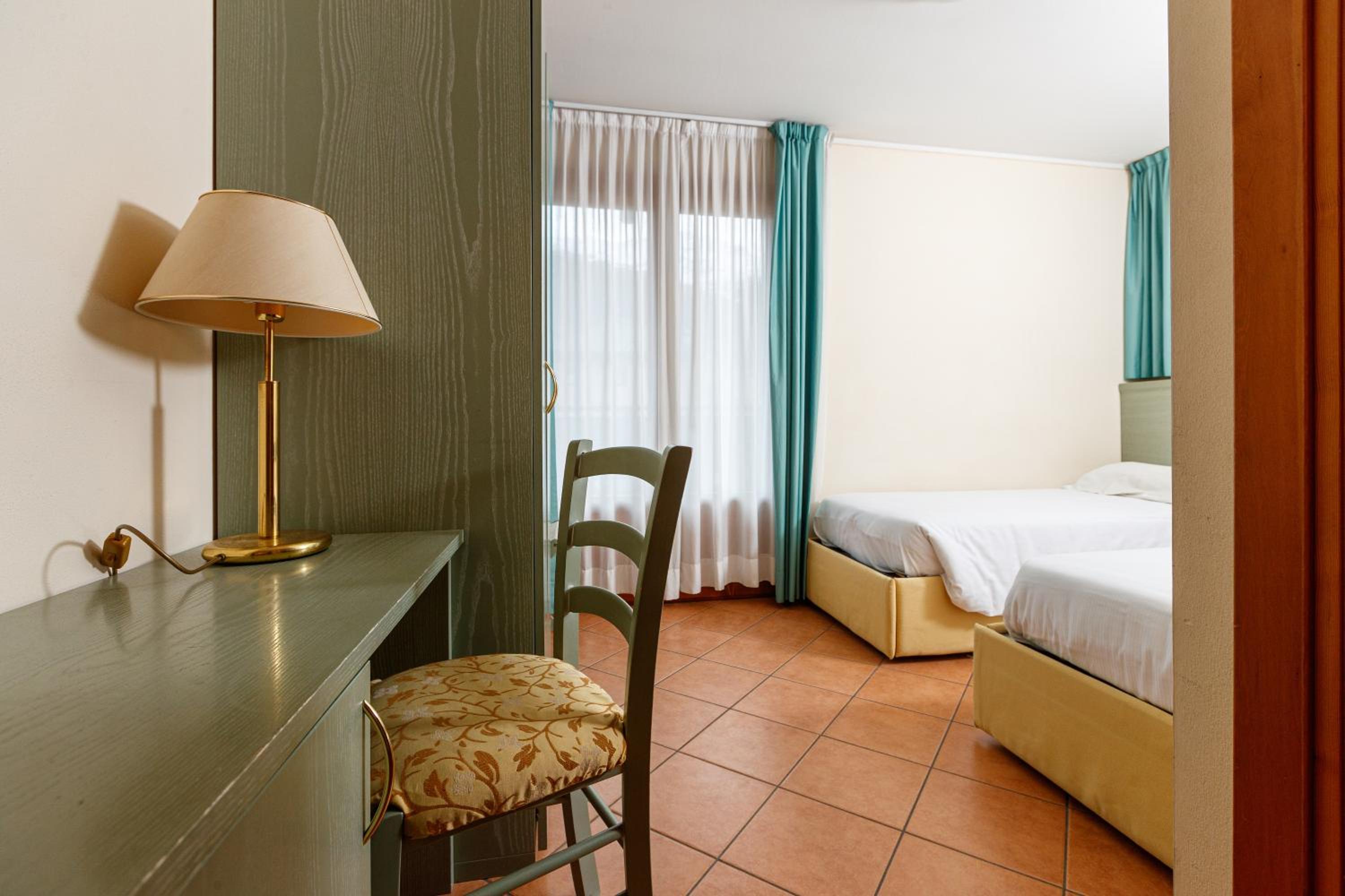 Twin Room photo 1