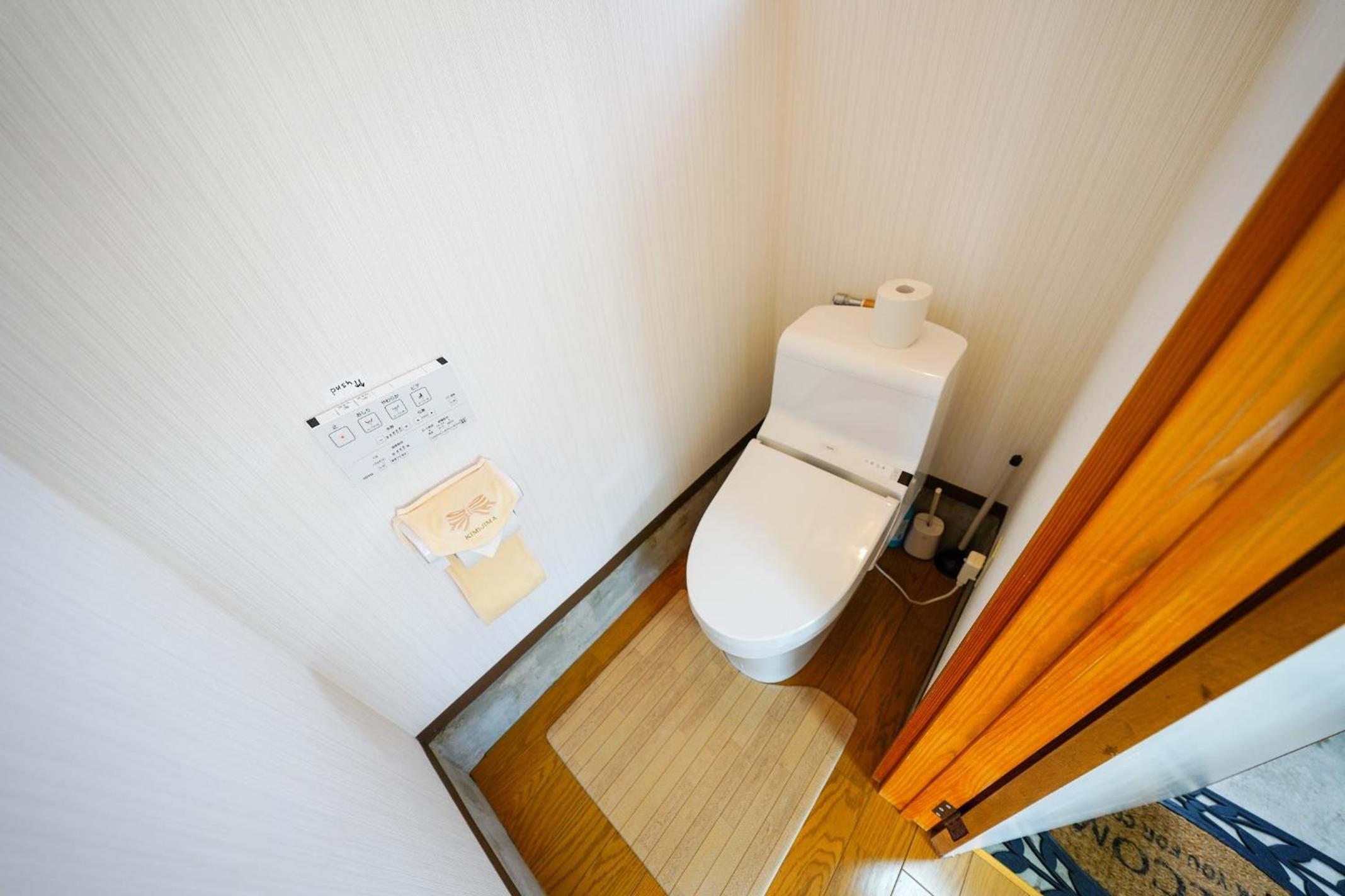 Two-Bedroom Chalet - Photo 11