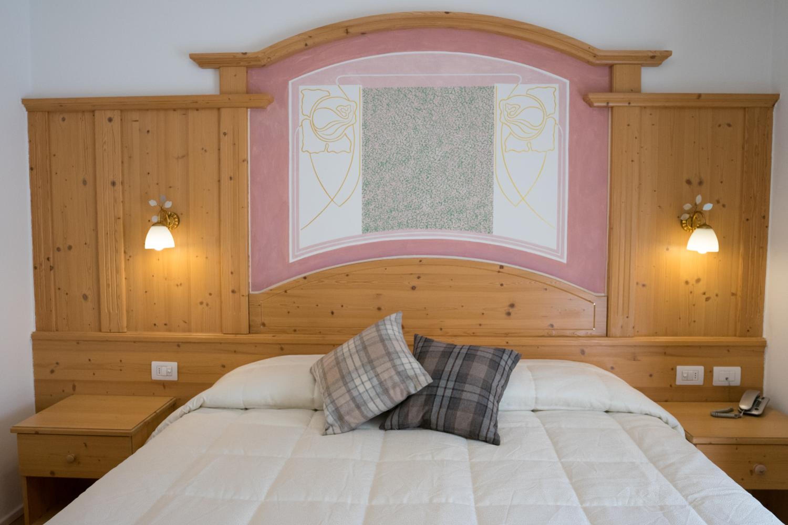 Standard Double or Twin Room photo 1