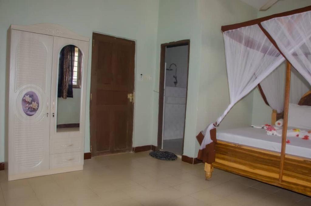 Double Room with Private Bathroom photo 1