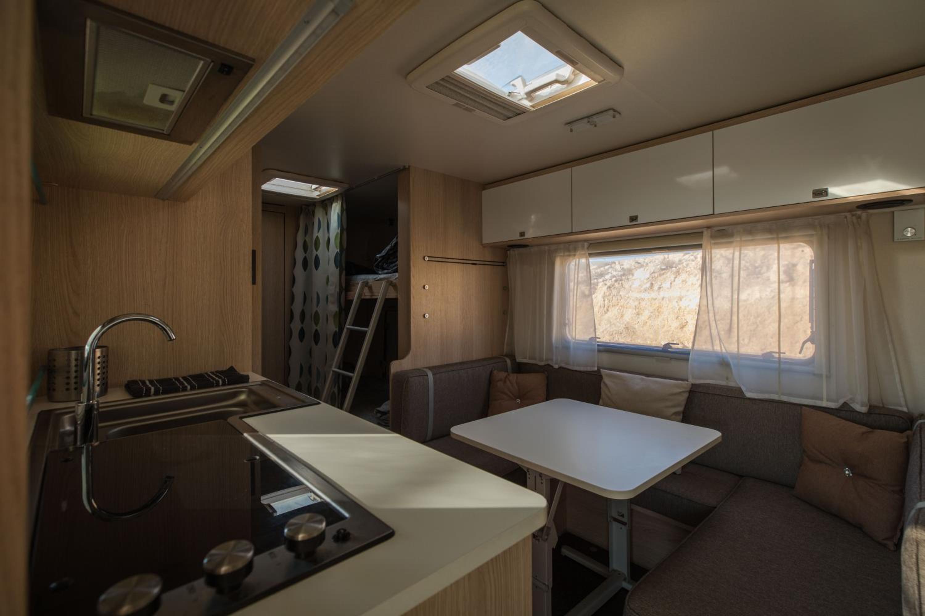 Family Room with Private Bathroom - Photo 10