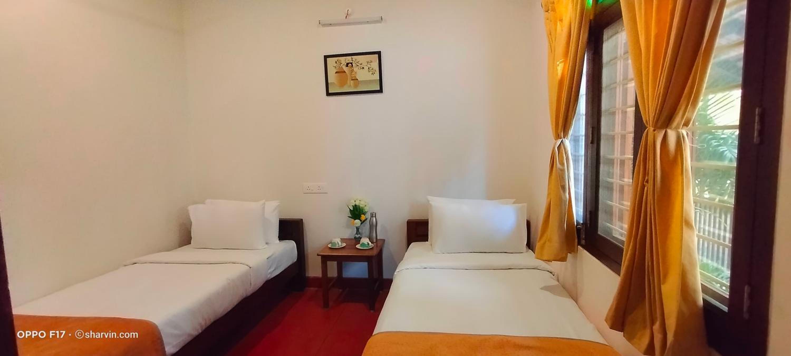 Double or Twin Room - Photo 1