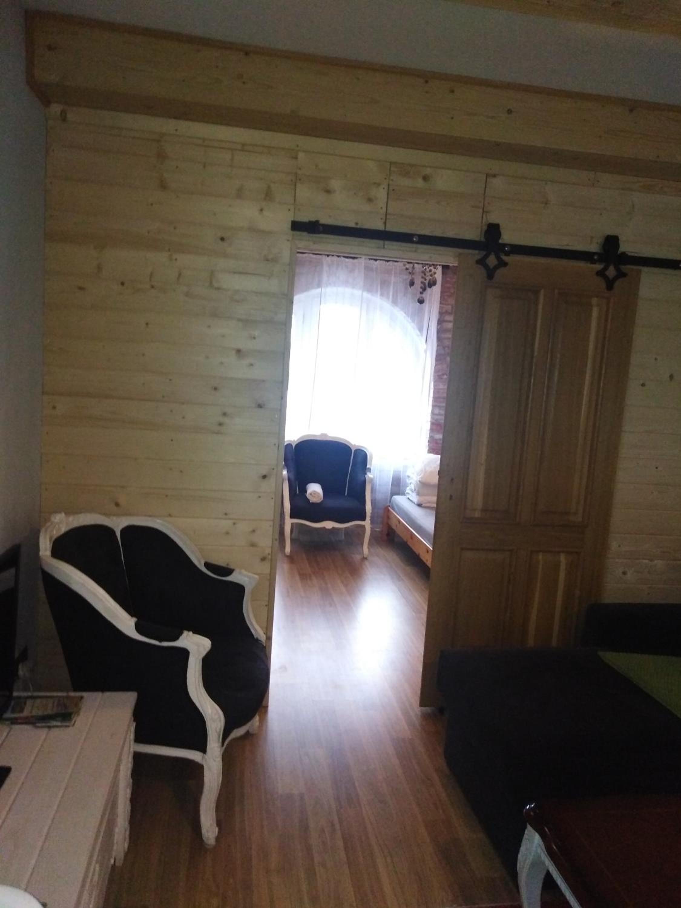 Apartment with Balcony photo 1