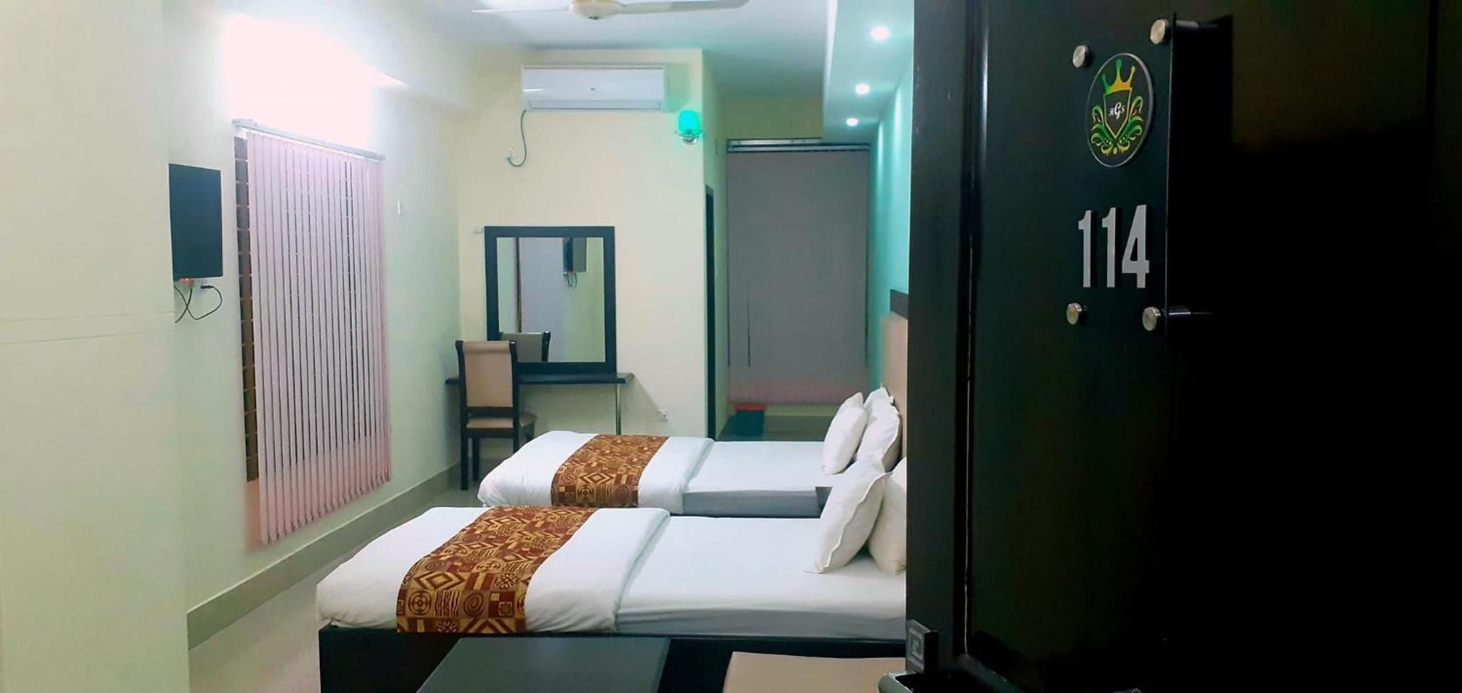 Deluxe Triple Room