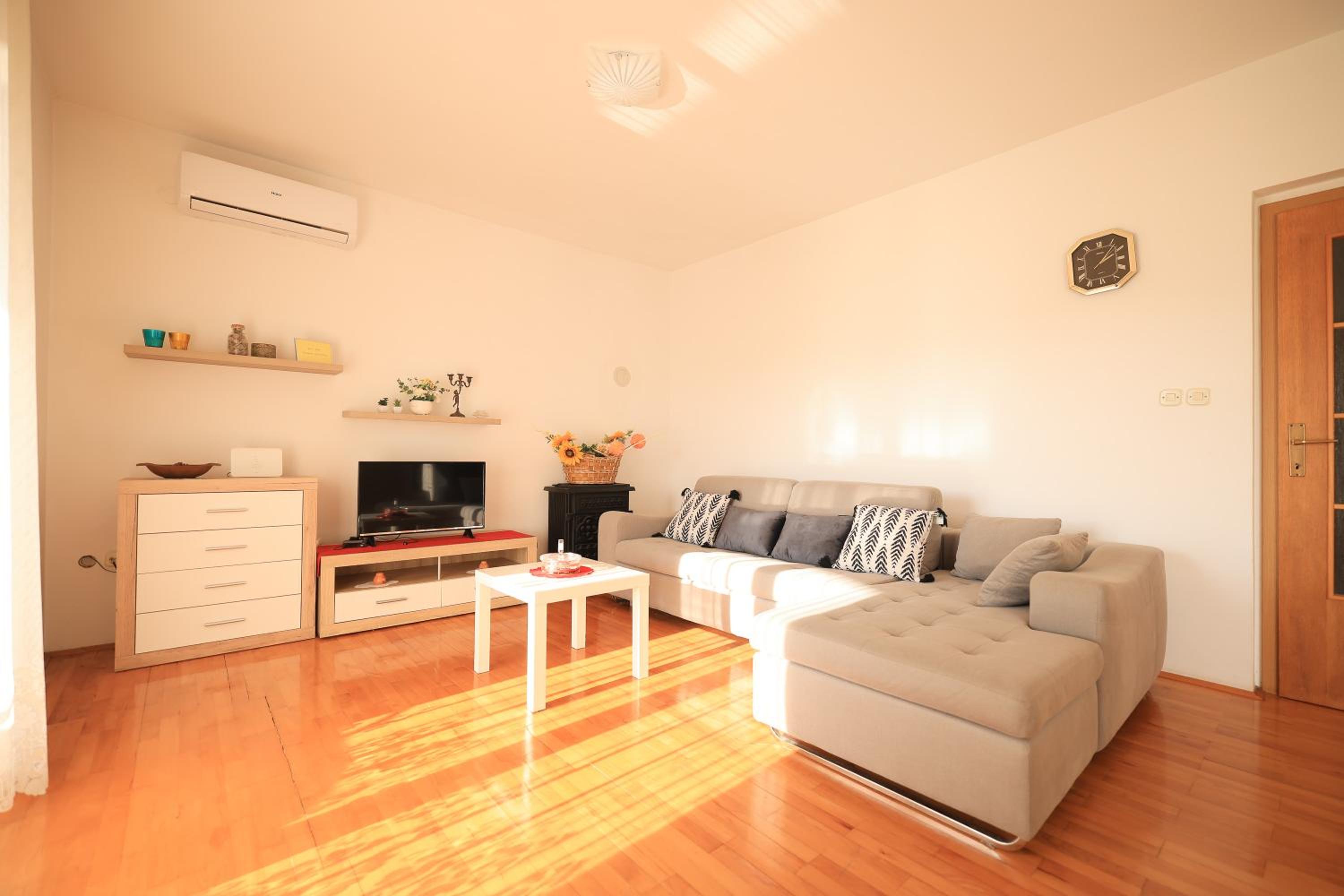 Two-Bedroom Apartment with Terrace photo 1