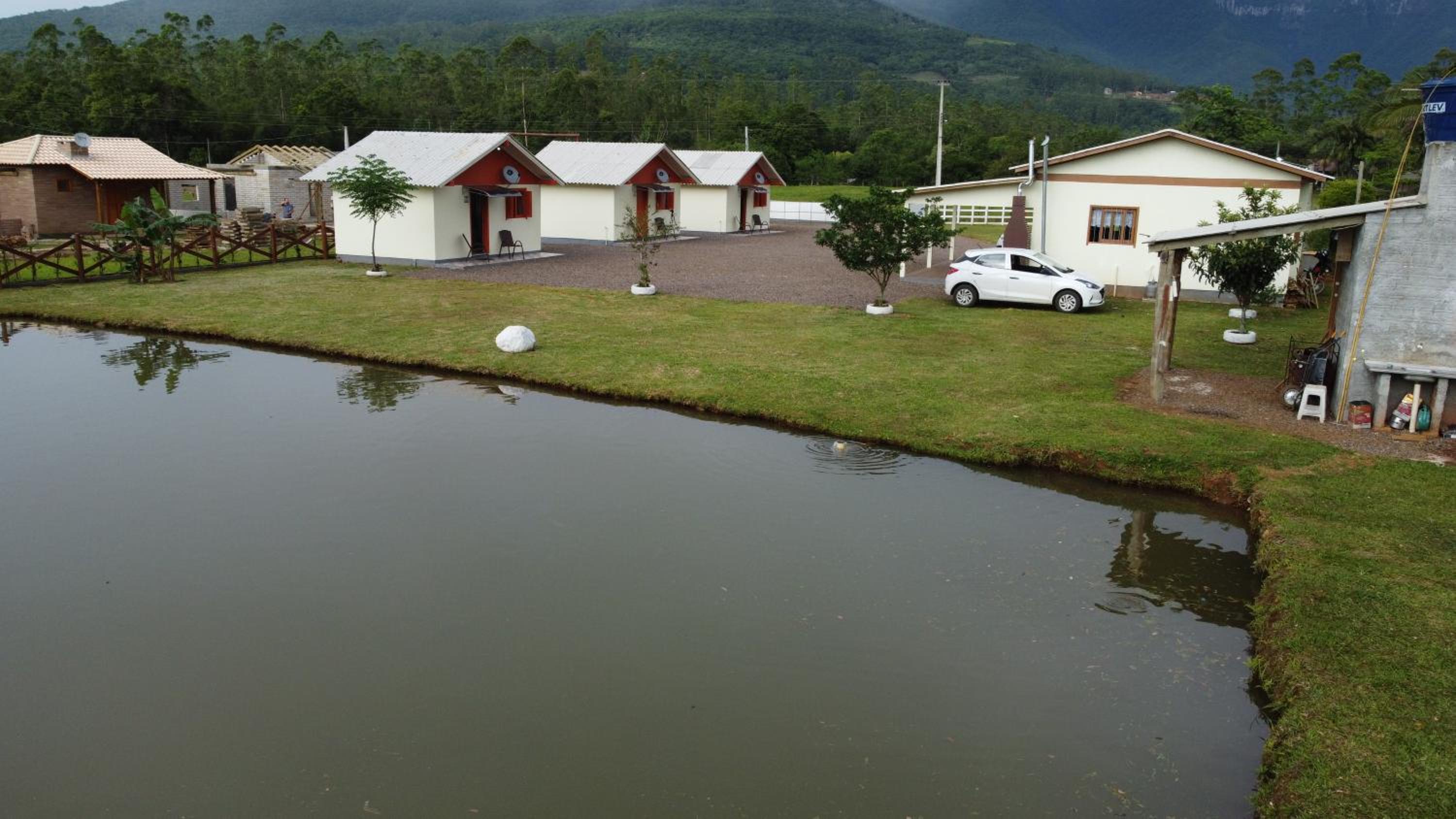 Superior Chalet - Photo 2