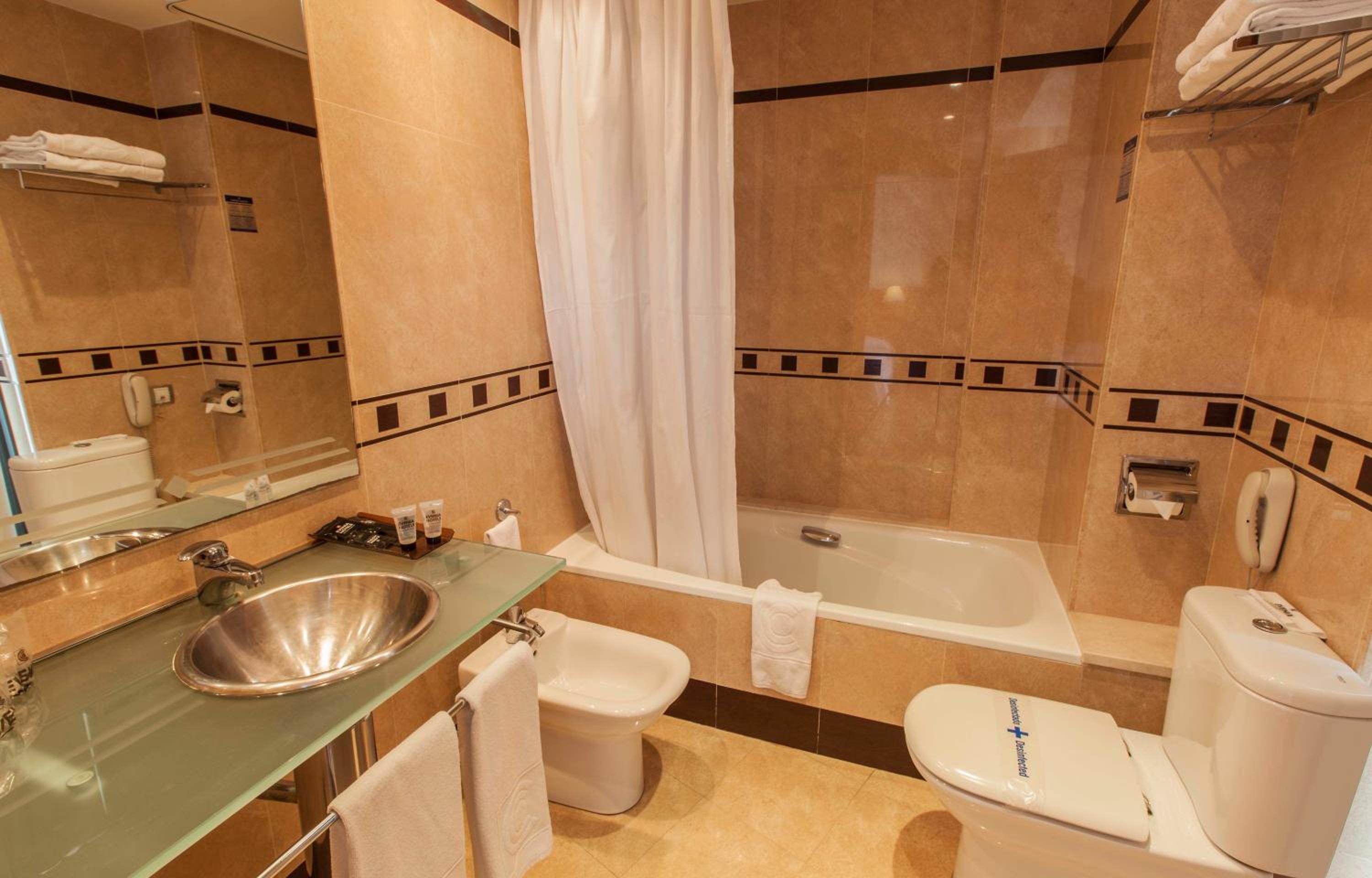 Triple Room photo 2