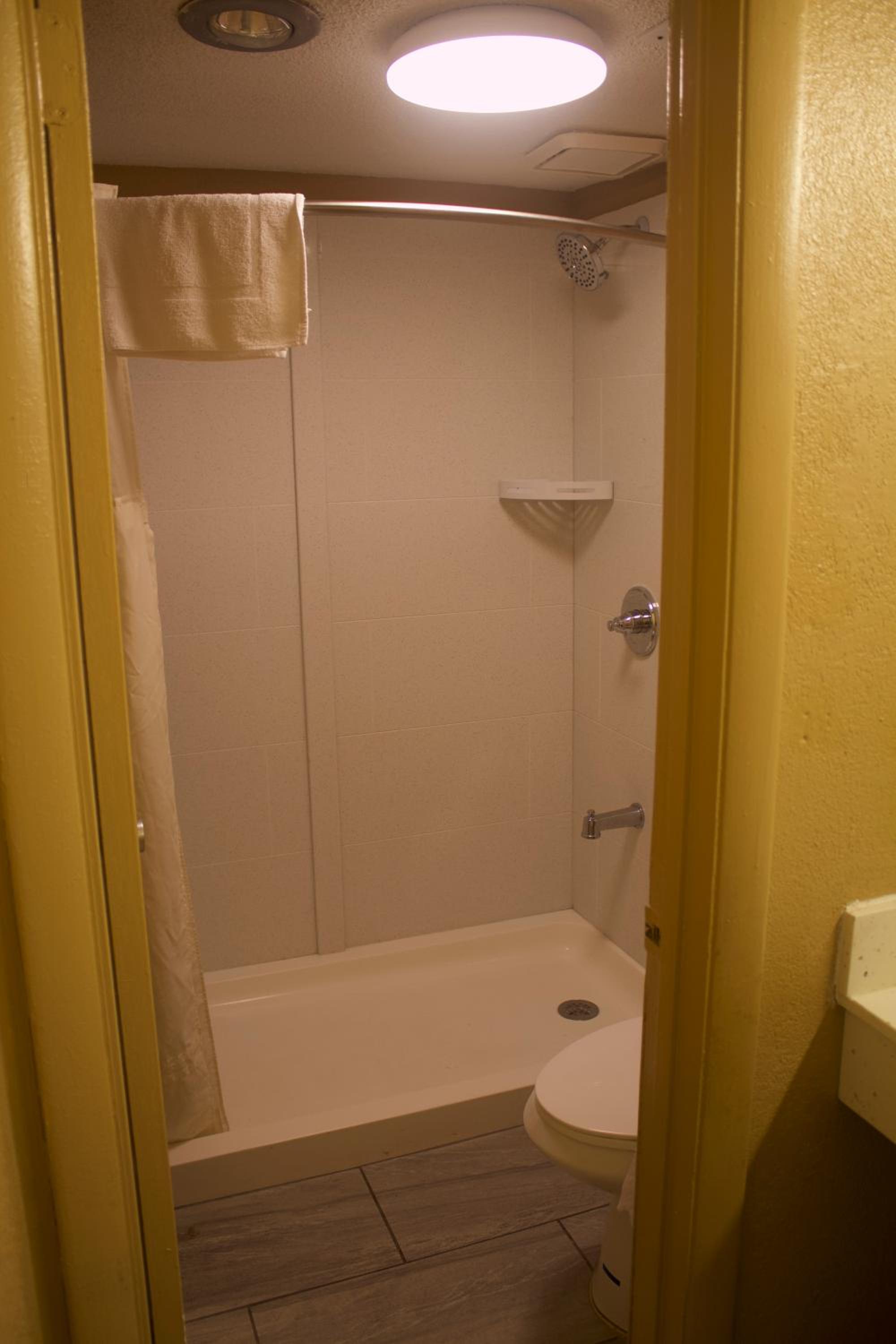 Double Room - Photo 3