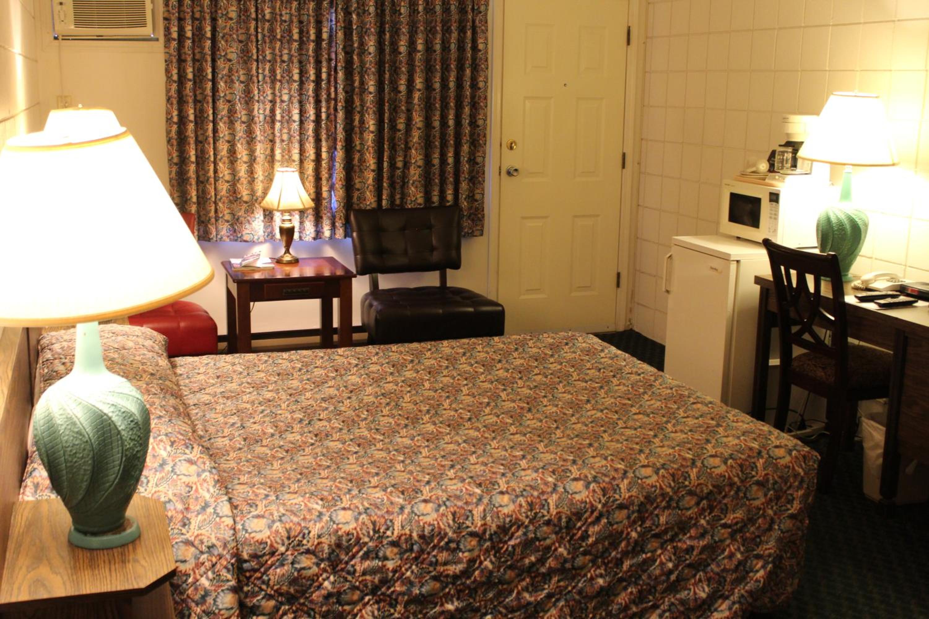 Queen Room photo 3