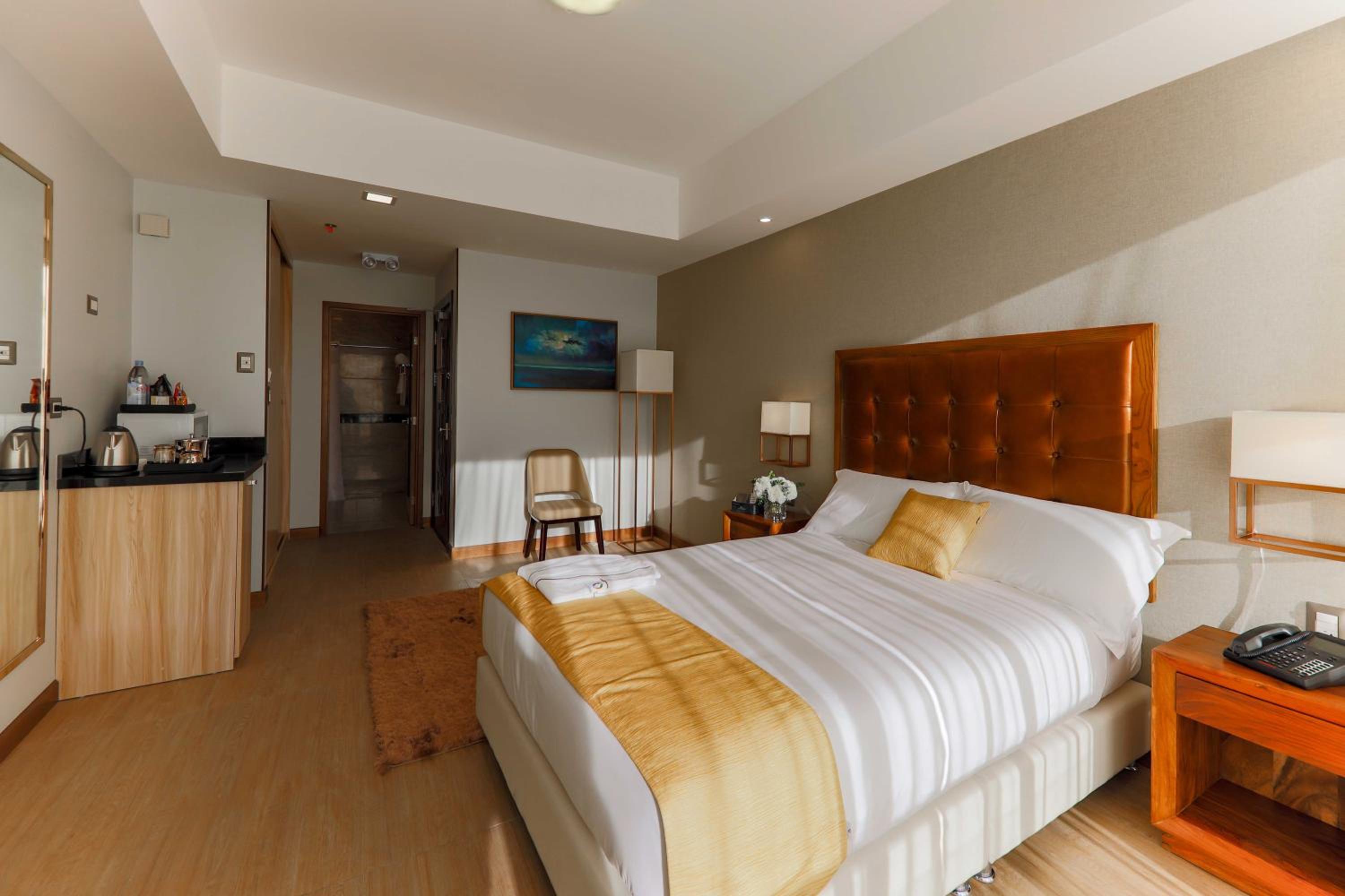 Deluxe Single Room