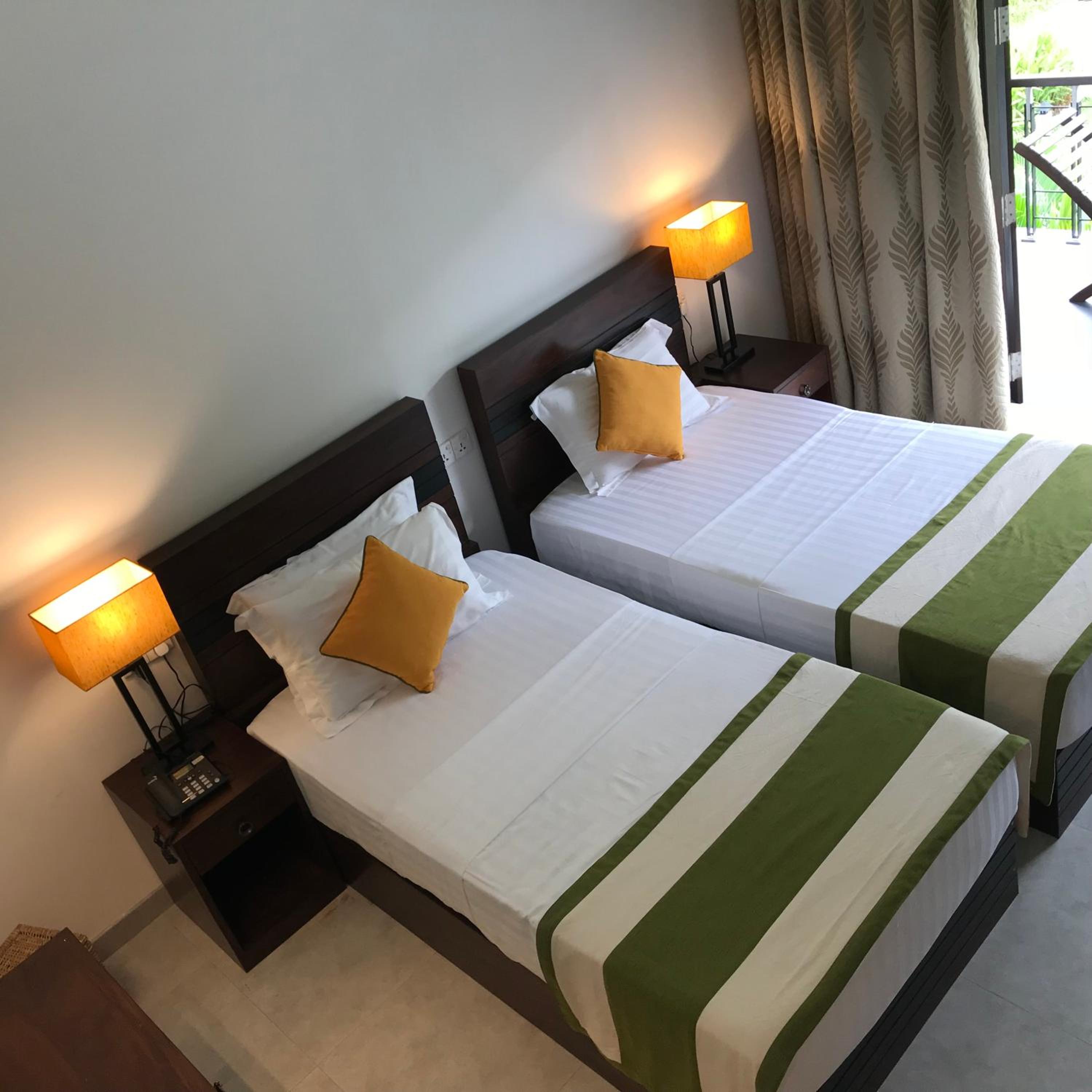 Deluxe Twin Room photo 1
