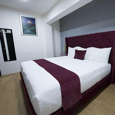 Deluxe King Room photo 3
