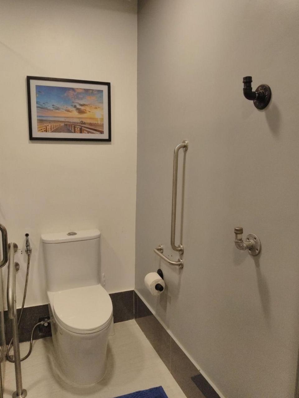 Deluxe Double or Twin Room with Pool Access - Photo 6