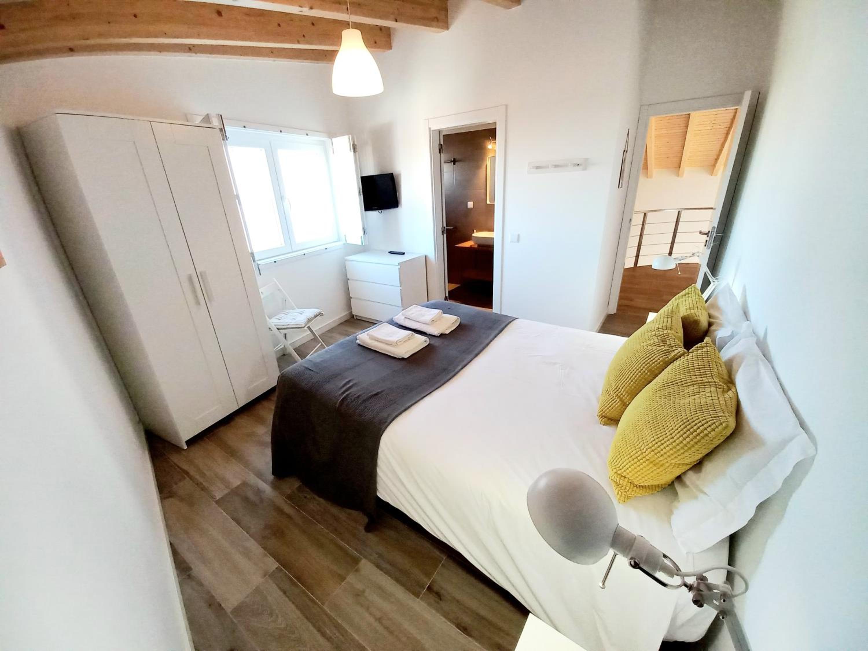 Four-Bedroom House photo 1