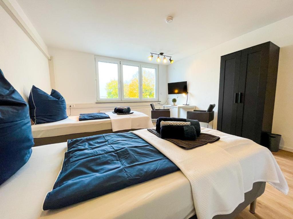 Double or Twin Room with Shared Bathroom photo 3