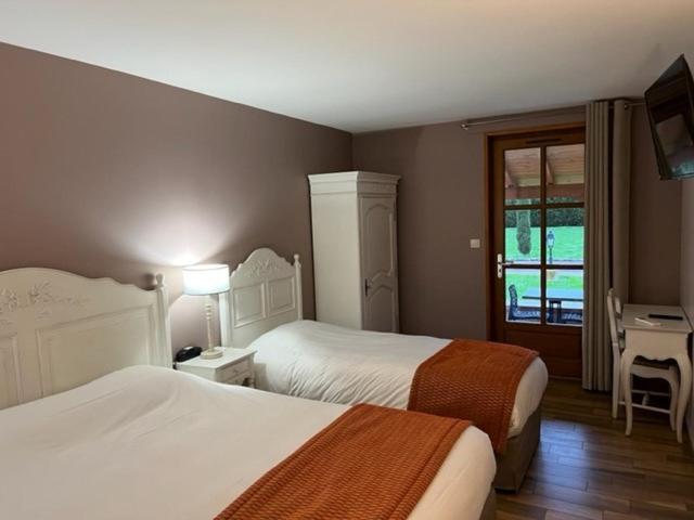Triple Room with Terrace