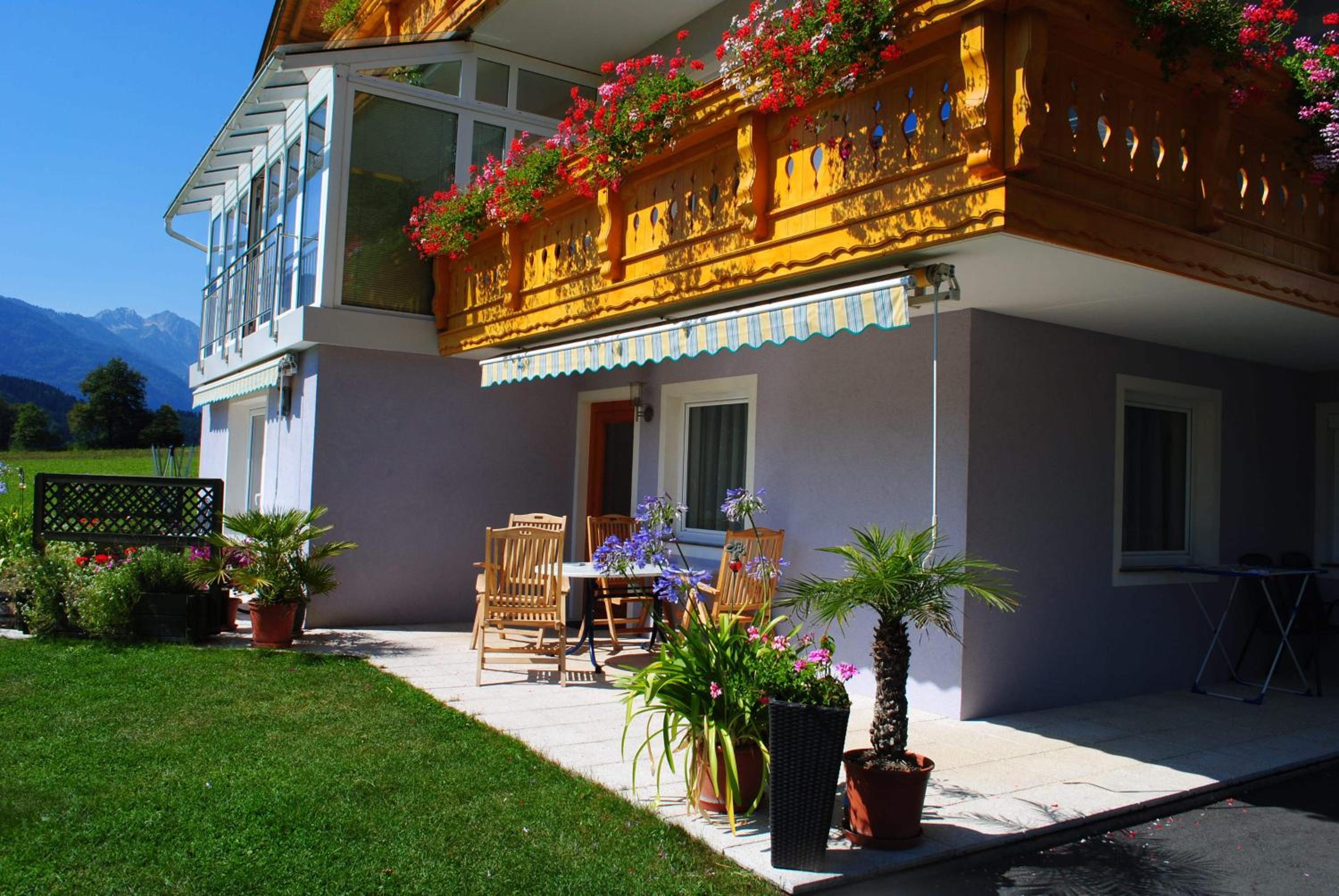 Comfort Apartment with Terrace photo 3