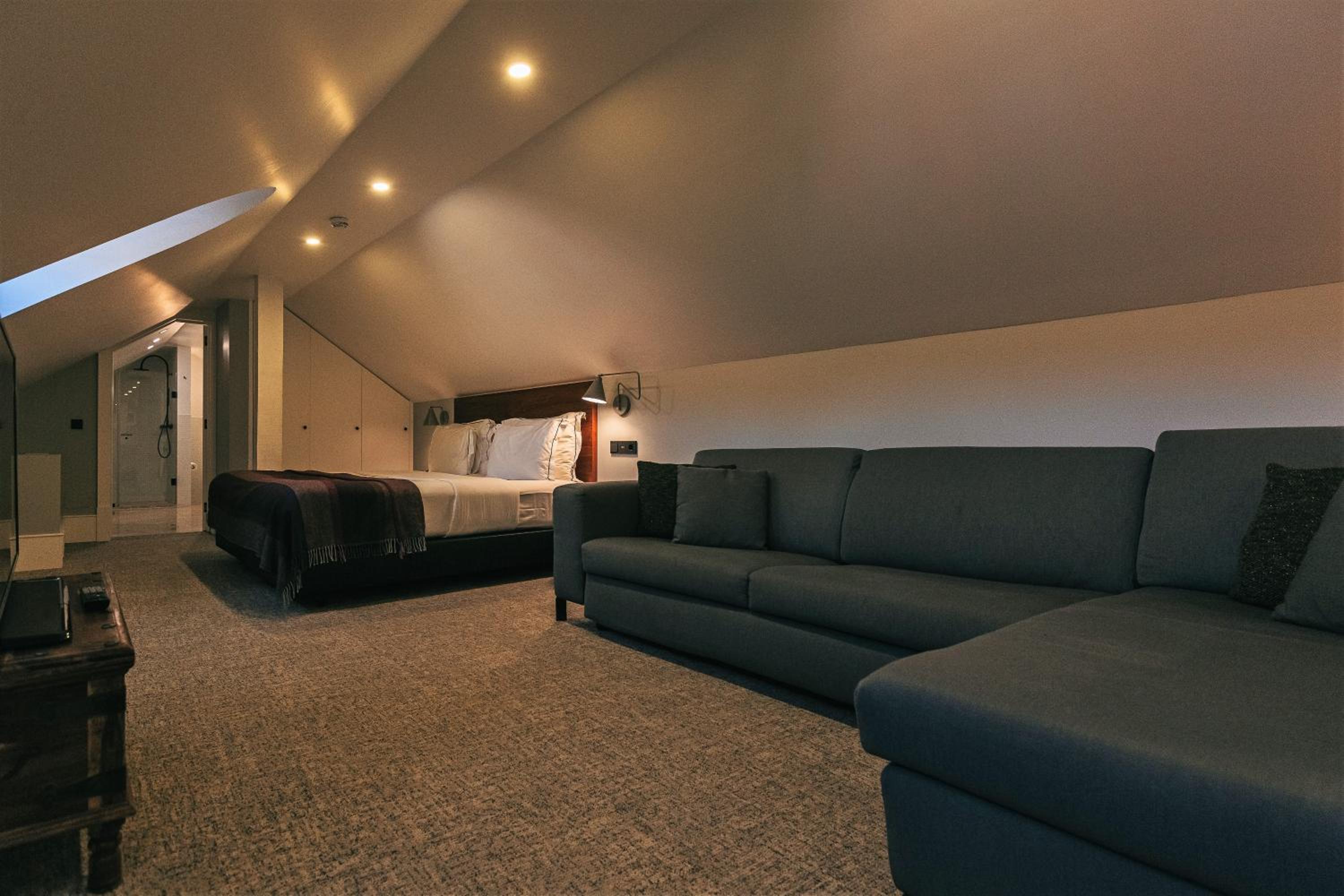Superior Attic Room