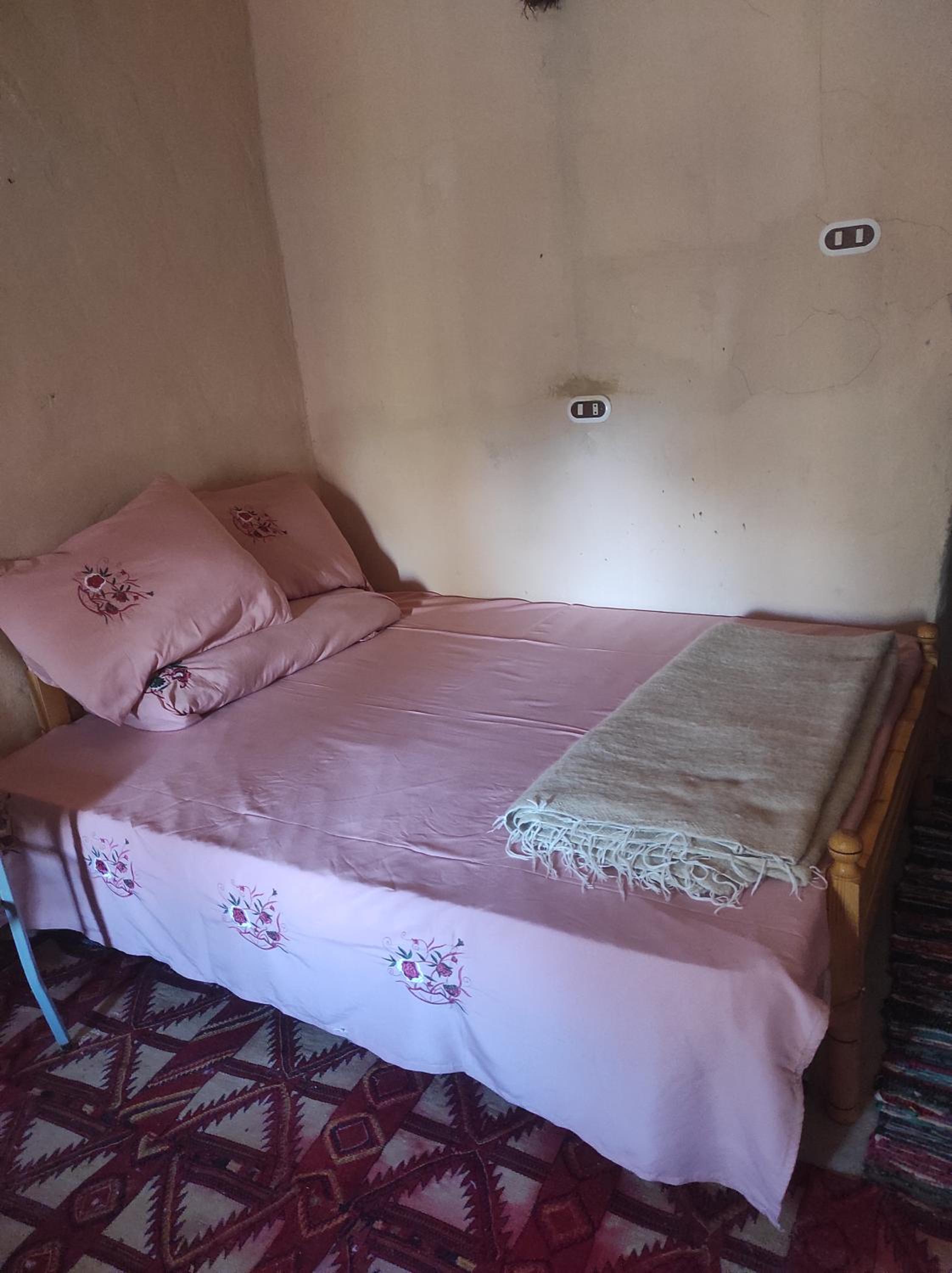 Double Room - Photo 2
